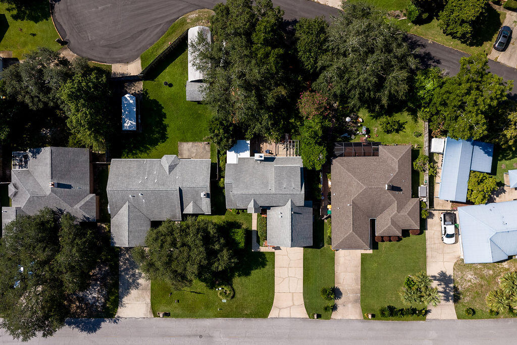 MEADOW WOODS - Residential