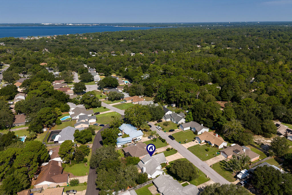 MEADOW WOODS - Residential