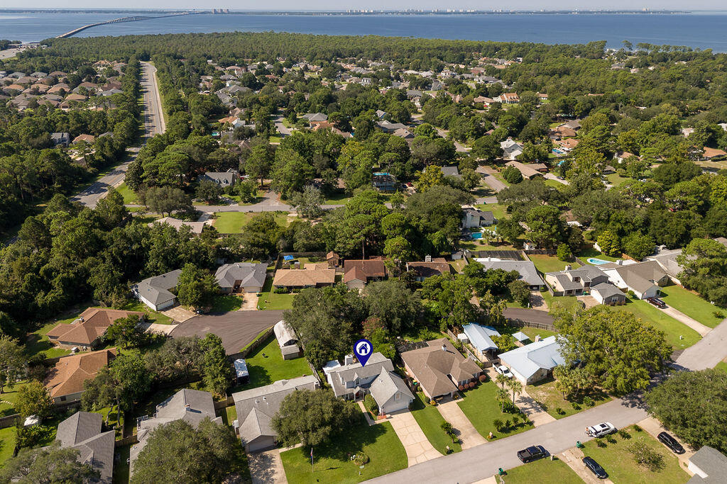 MEADOW WOODS - Residential