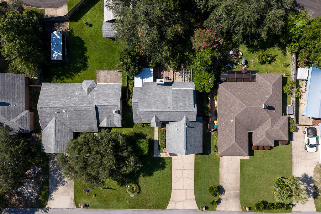 MEADOW WOODS - Residential