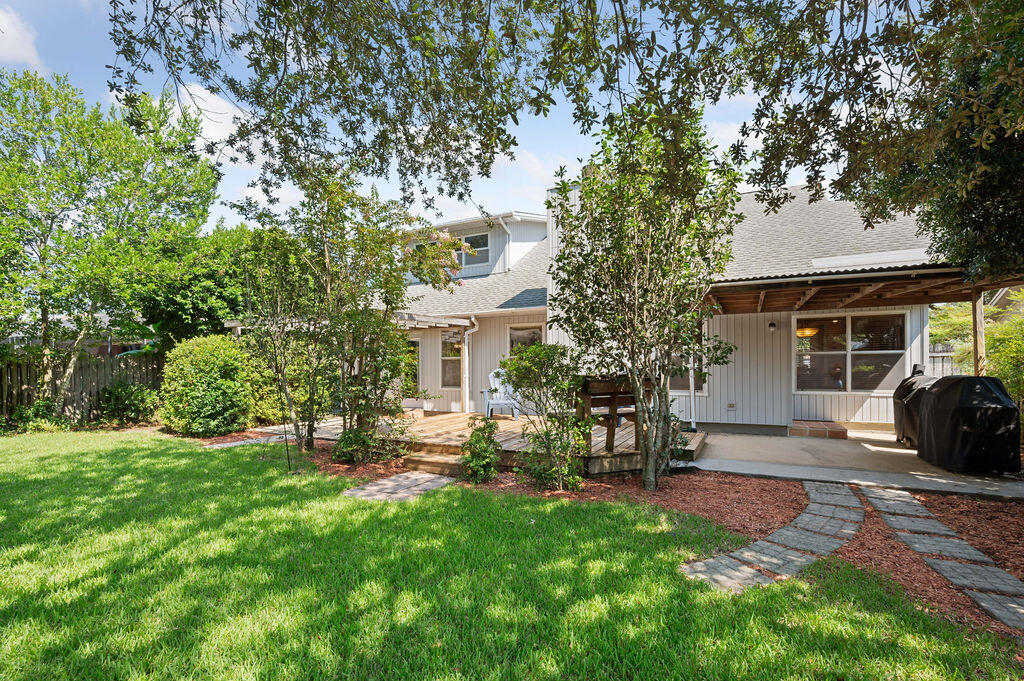 MEADOW WOODS - Residential