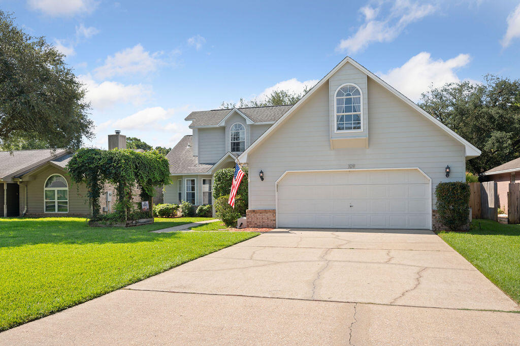 MEADOW WOODS - Residential