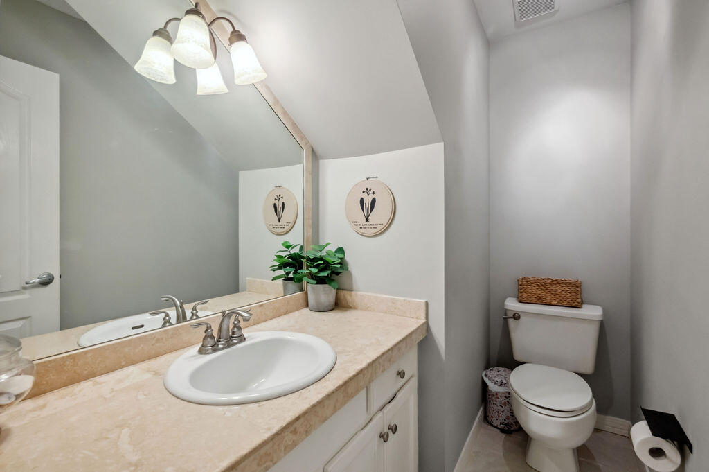 MEADOW WOODS - Residential