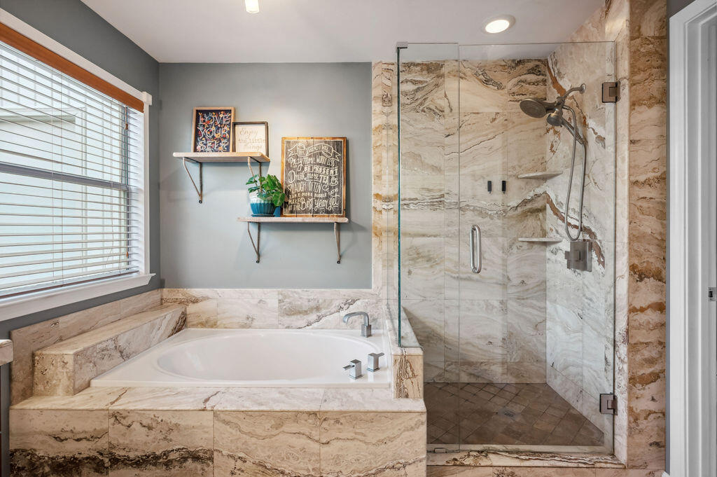 MEADOW WOODS - Residential