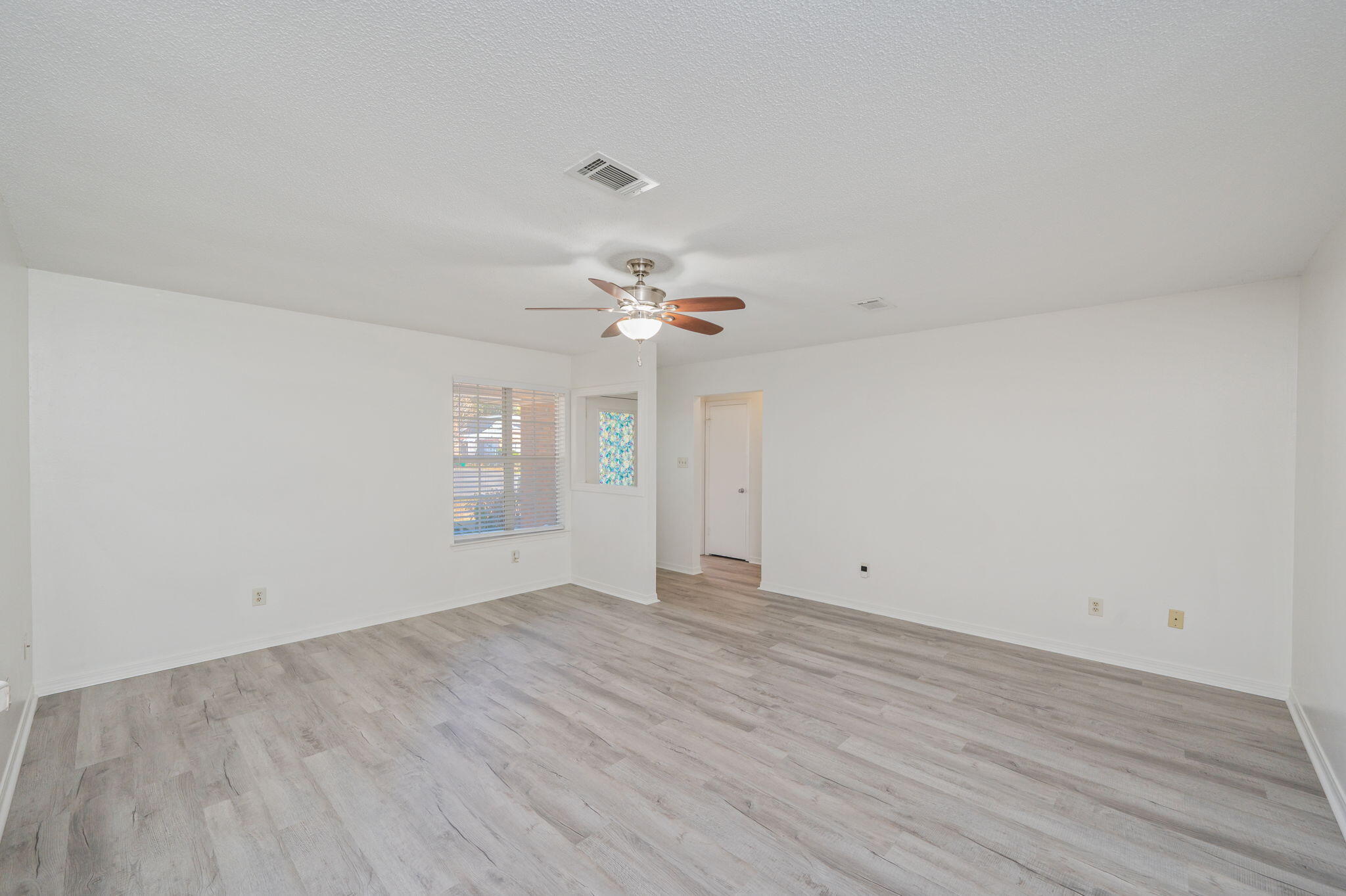 SUMMER TREE - Residential