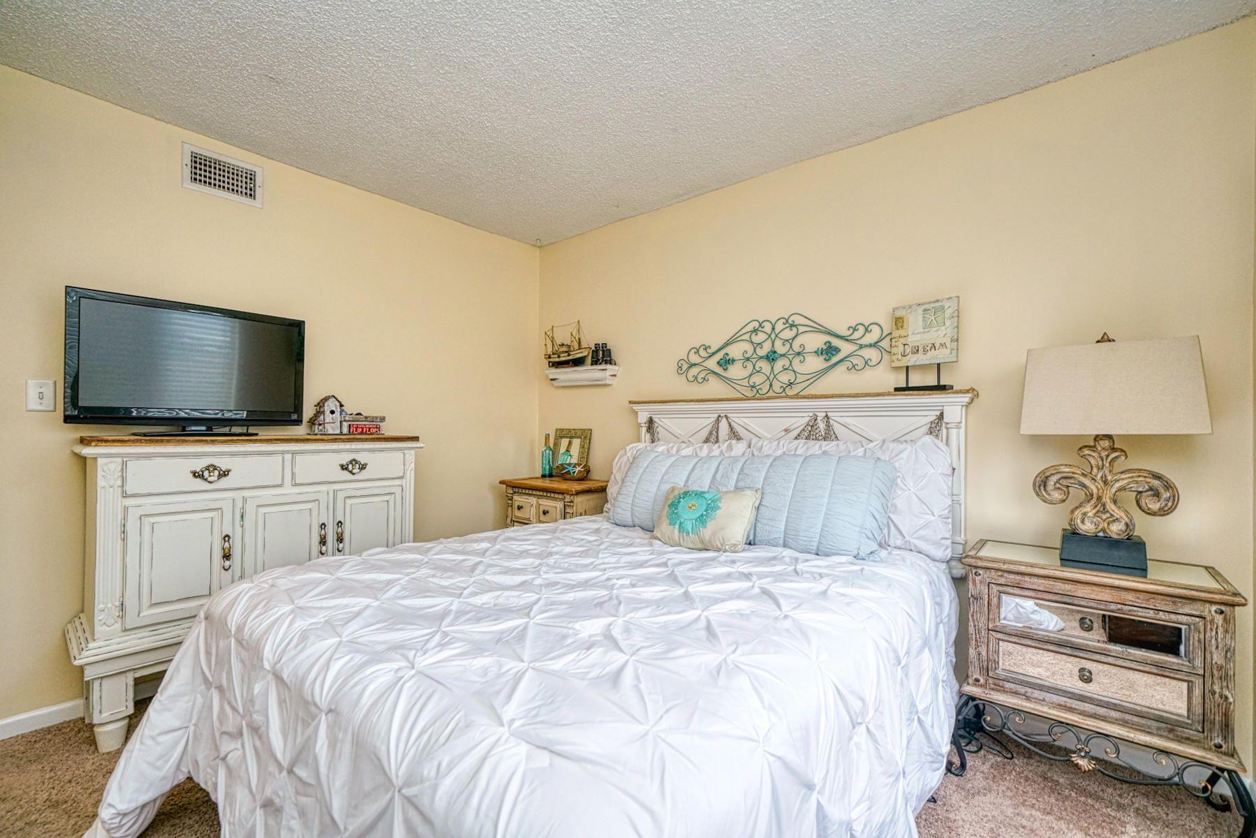 Fountainhead Condominiums - Residential