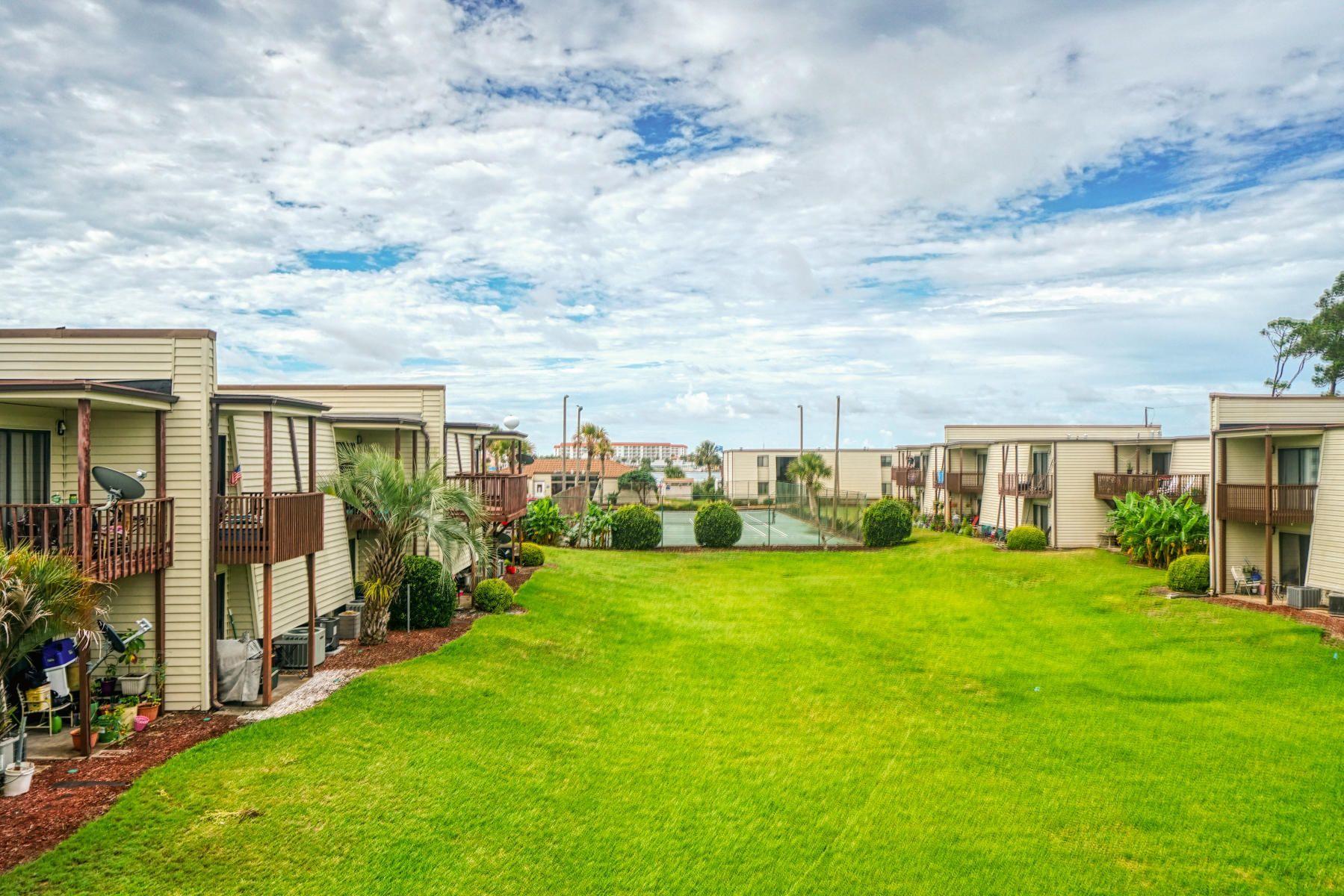 Fountainhead Condominiums - Residential