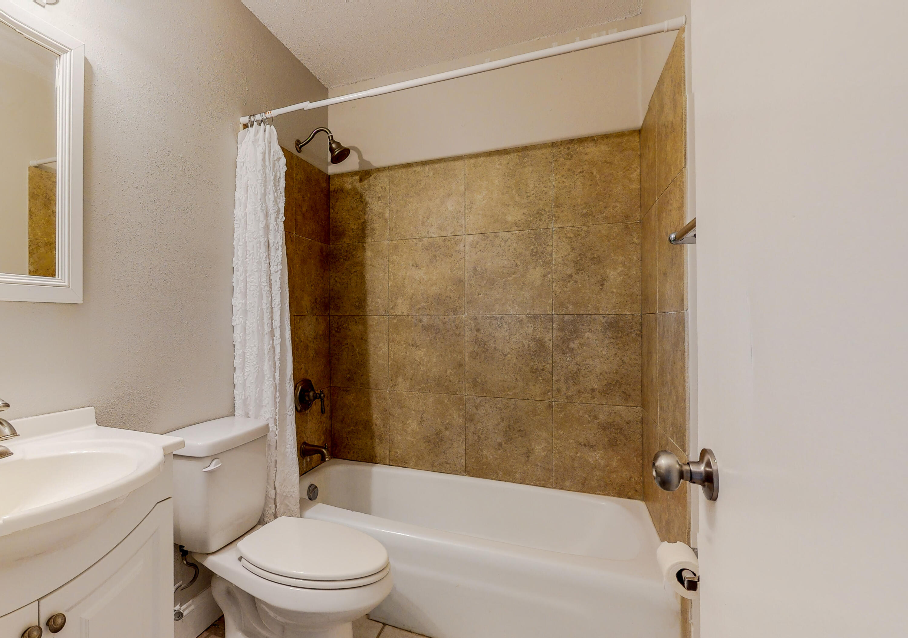 Port Dixie - Residential