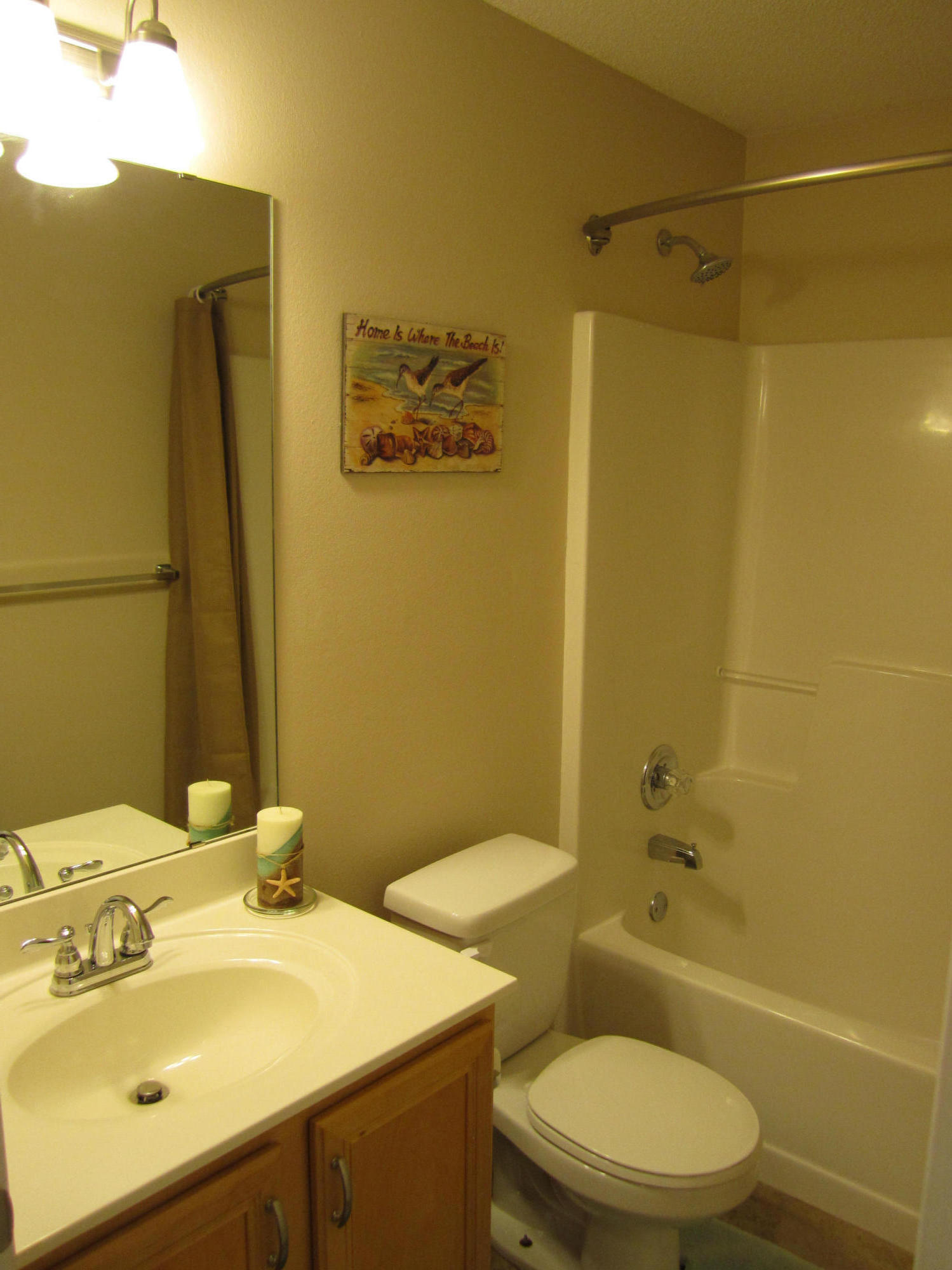 PARADISE RETREAT - Residential