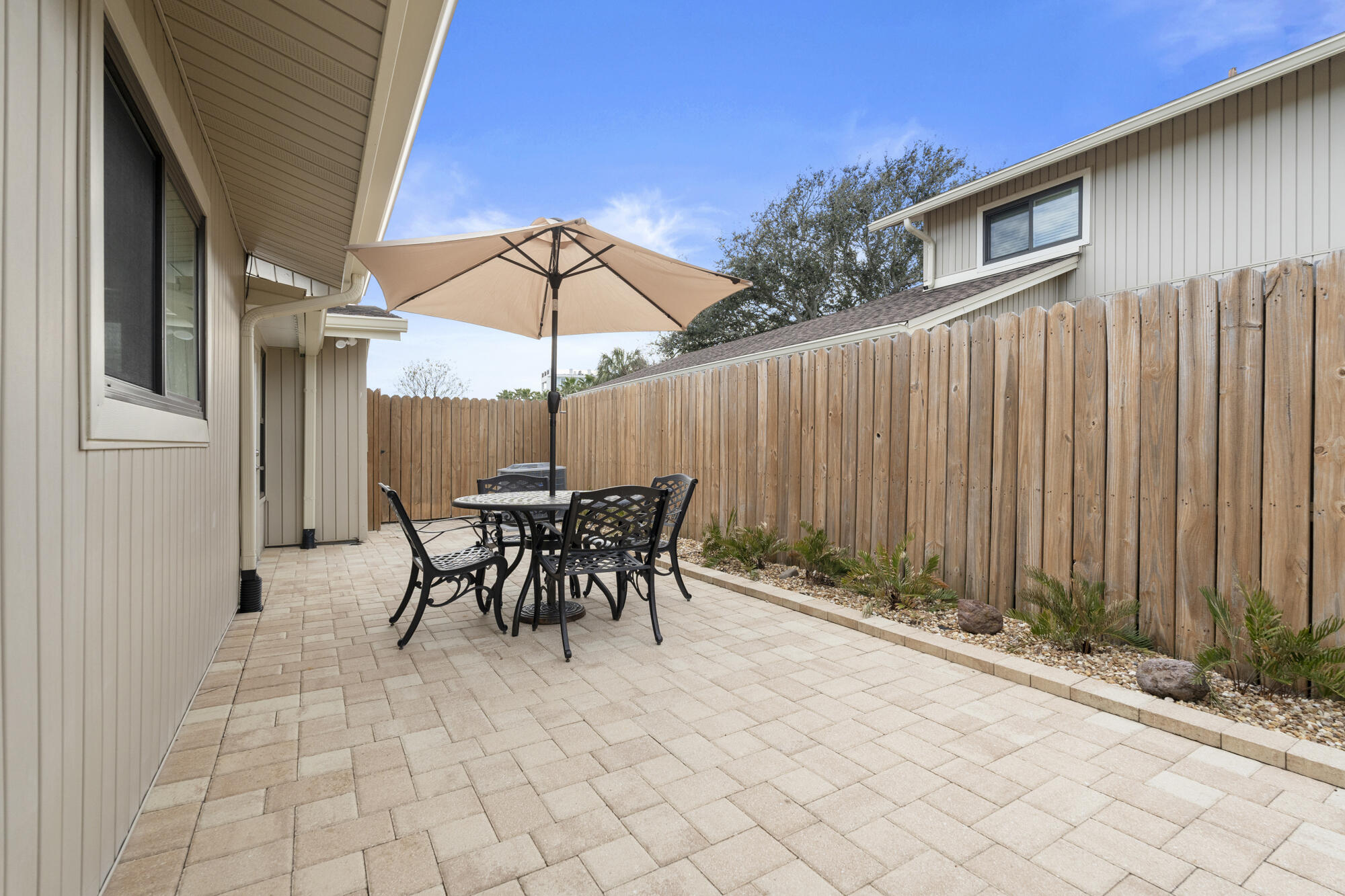 SEASCAPE CONDO TENNIS VILLAGE - Residential