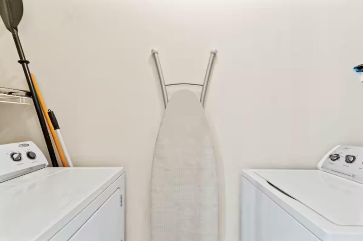 Sand Dollar T/H - Residential