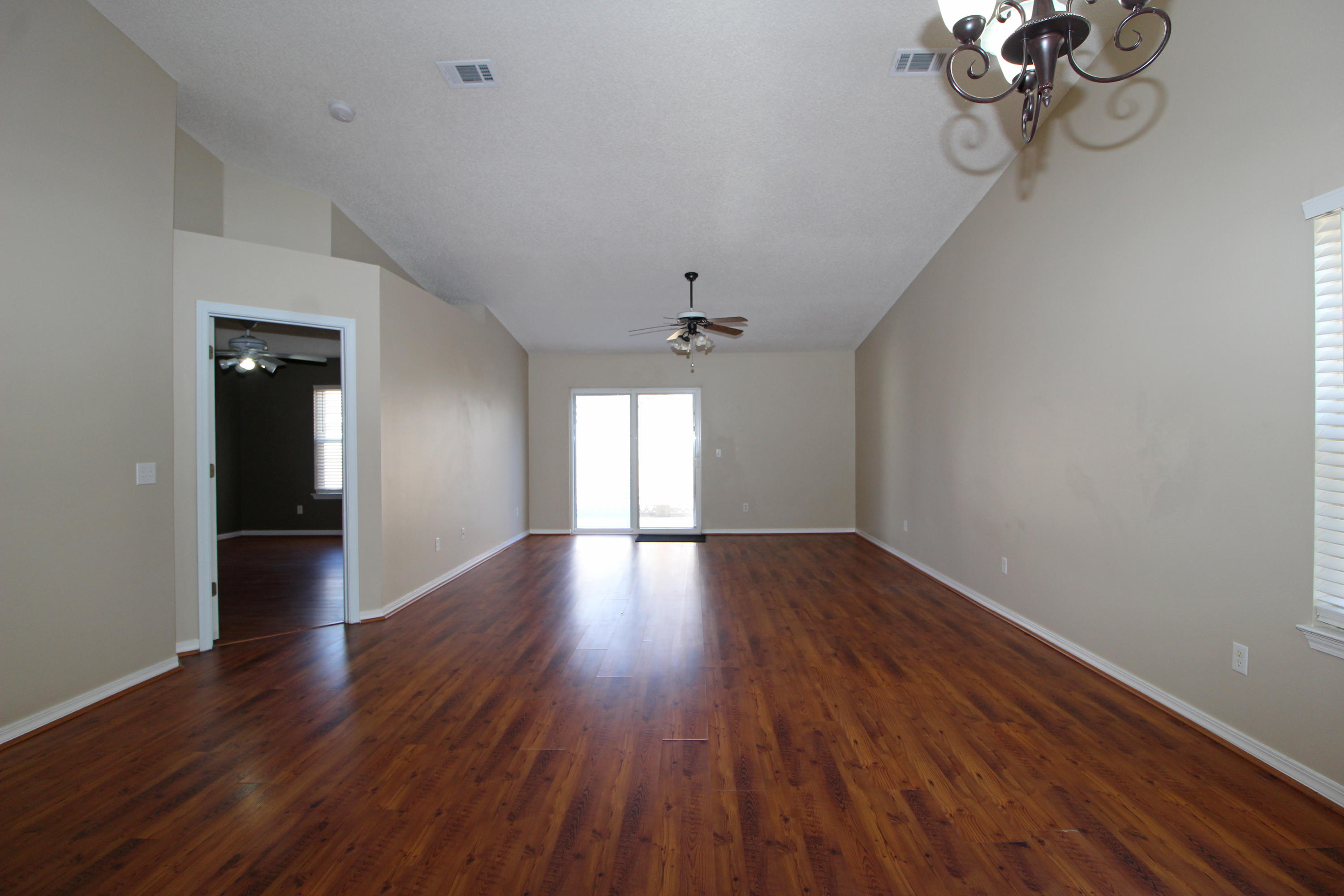 FALCON EST - Residential