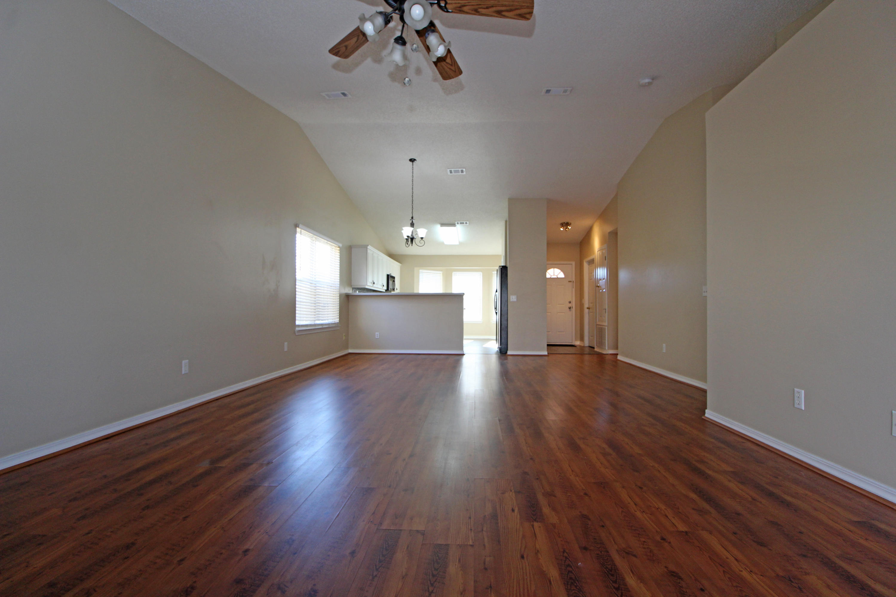 FALCON EST - Residential