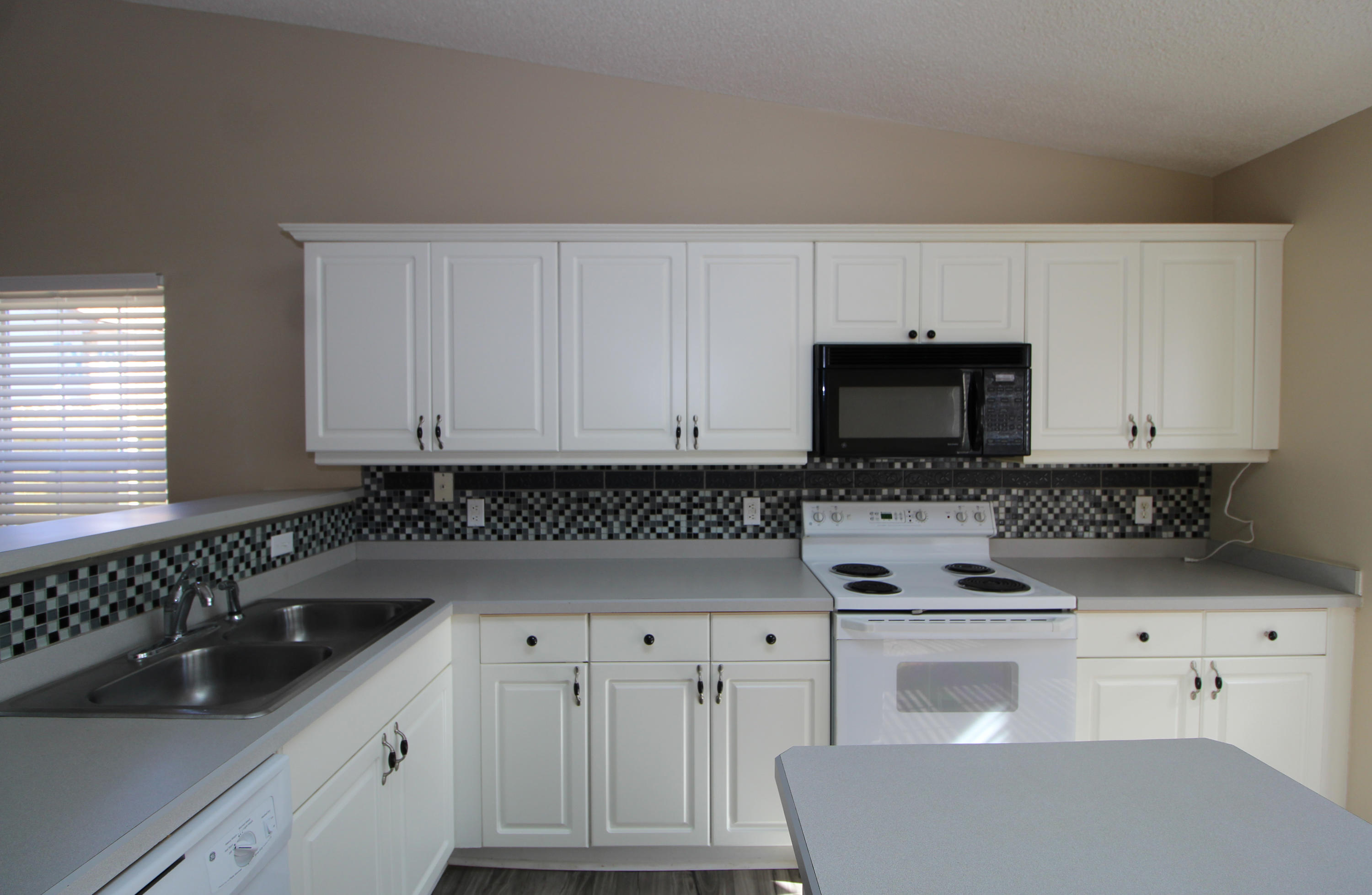 FALCON EST - Residential