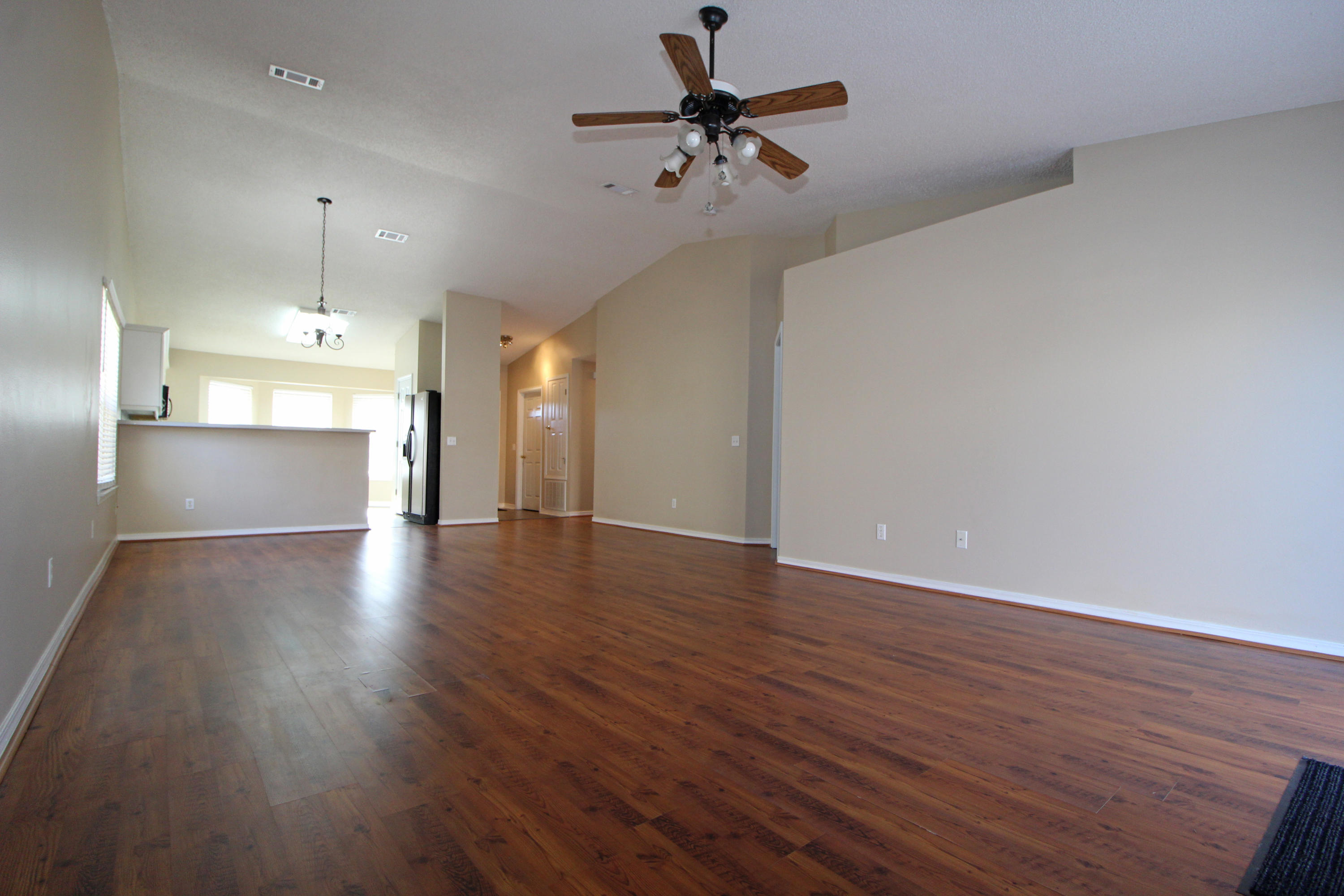 FALCON EST - Residential