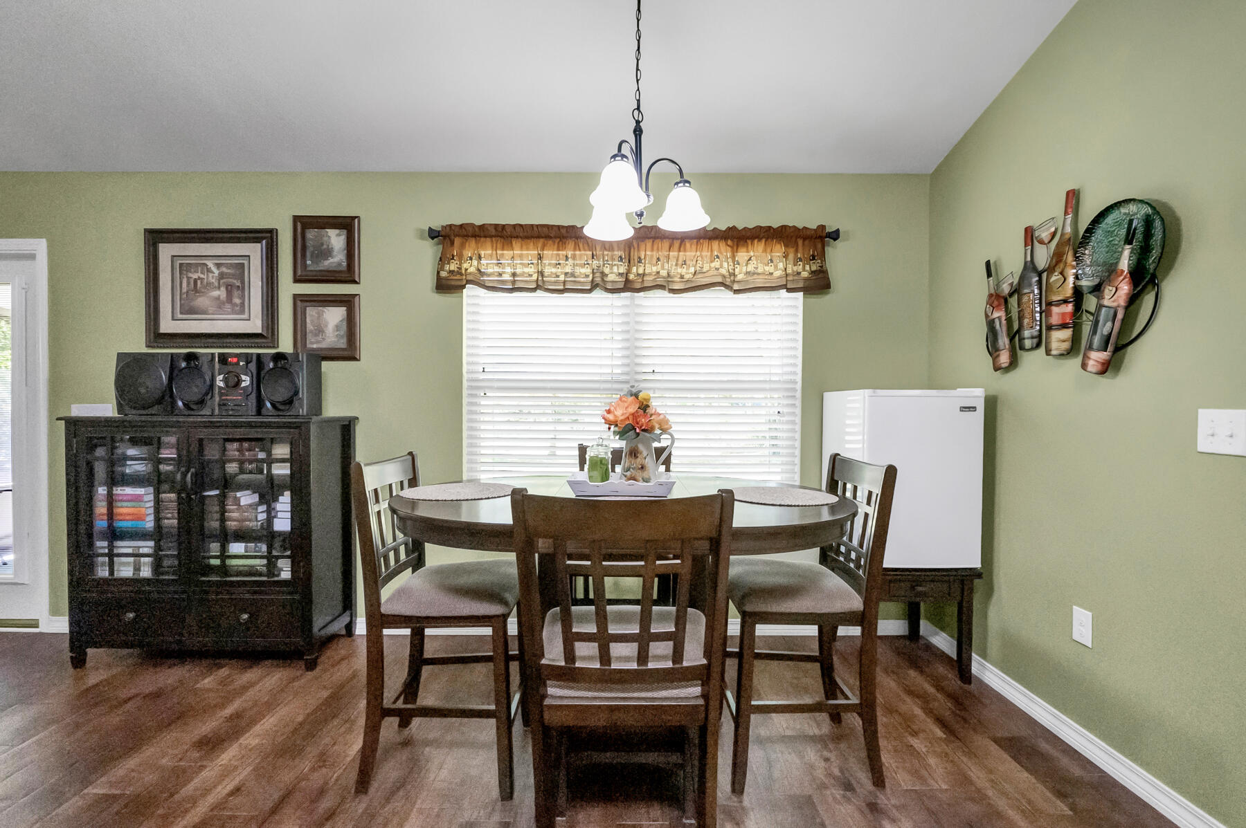 AUBURN HEIGHTS - Residential