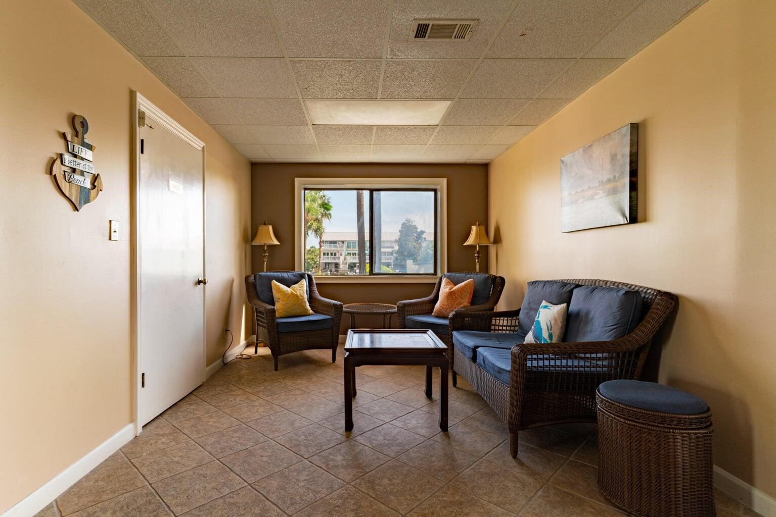 SUN KING TOWERS PH 1 - Residential