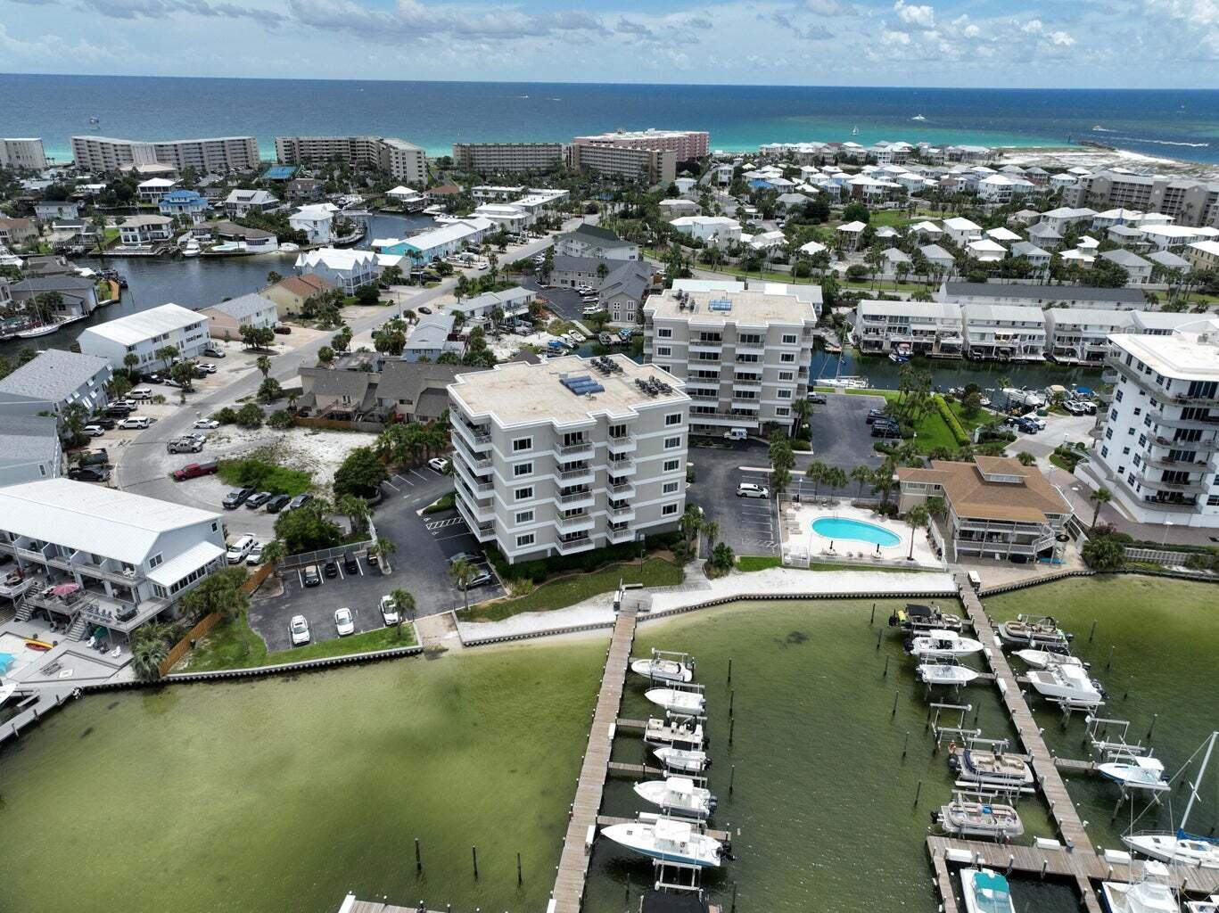 SUN KING TOWERS PH 1 - Residential