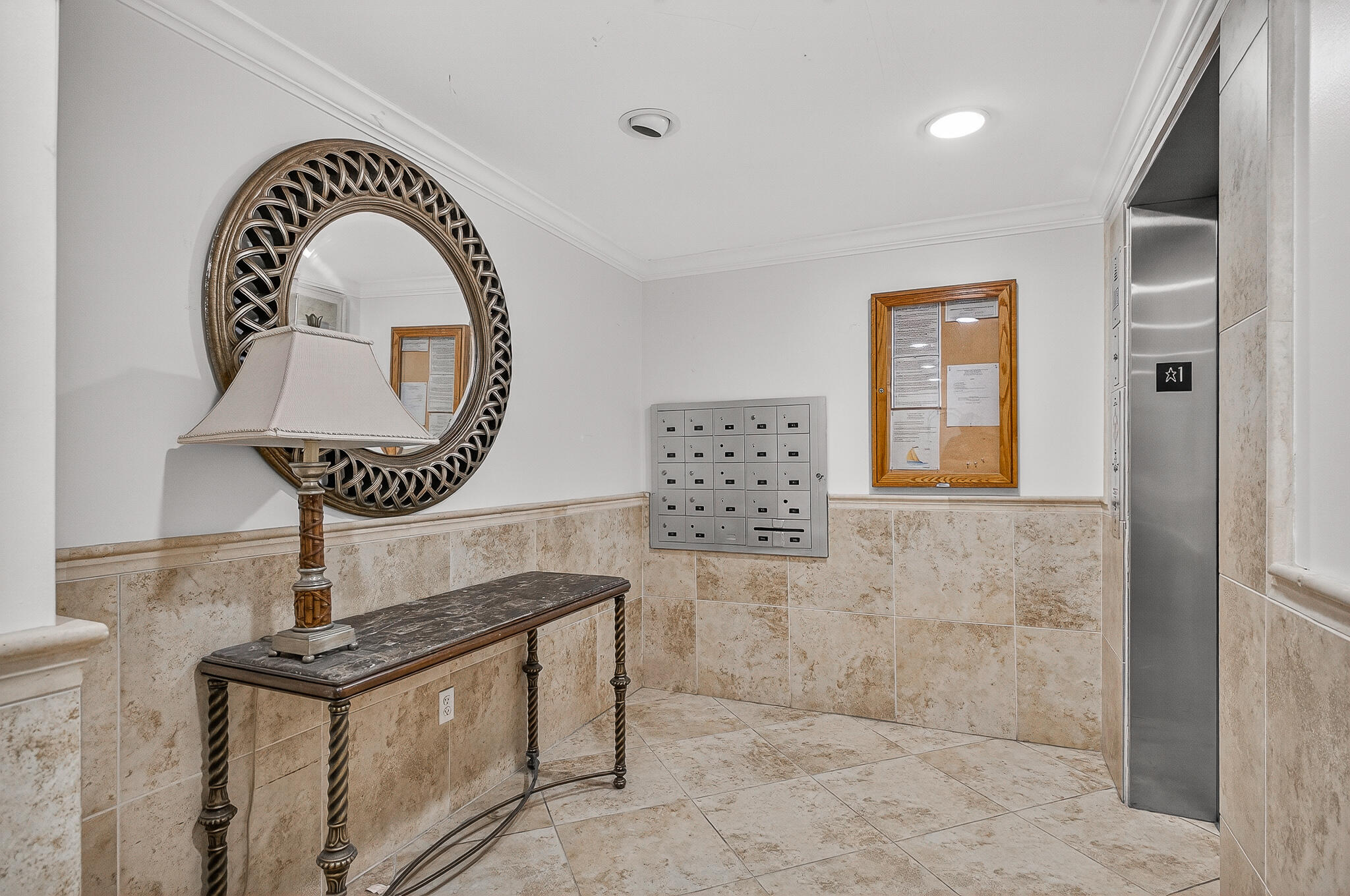 SUN KING TOWERS PH 1 - Residential