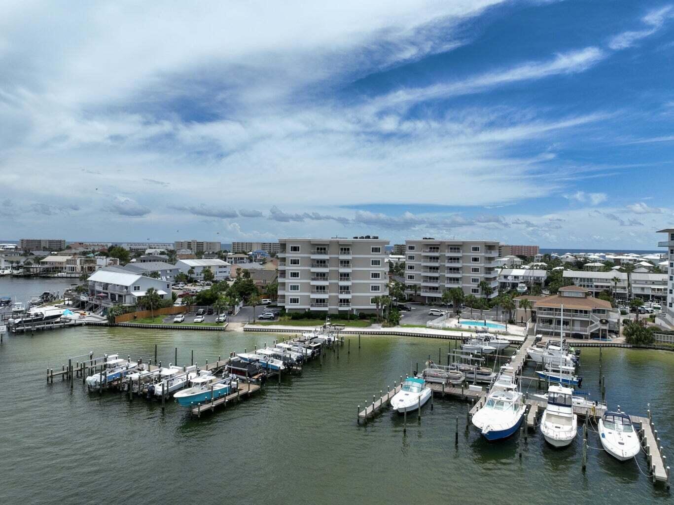 SUN KING TOWERS PH 1 - Residential