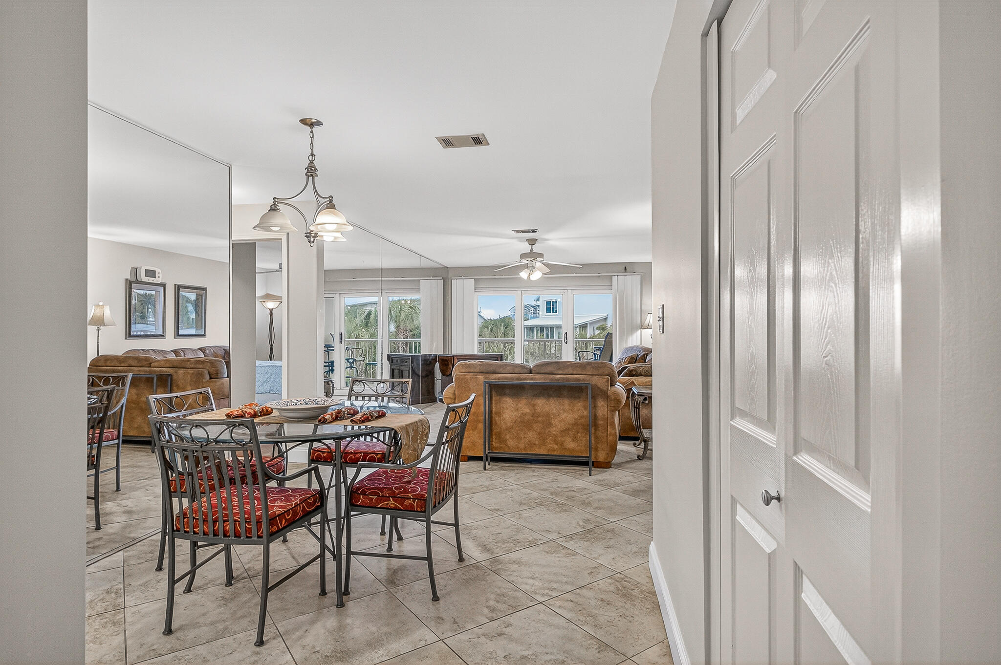 SUN KING TOWERS PH 1 - Residential