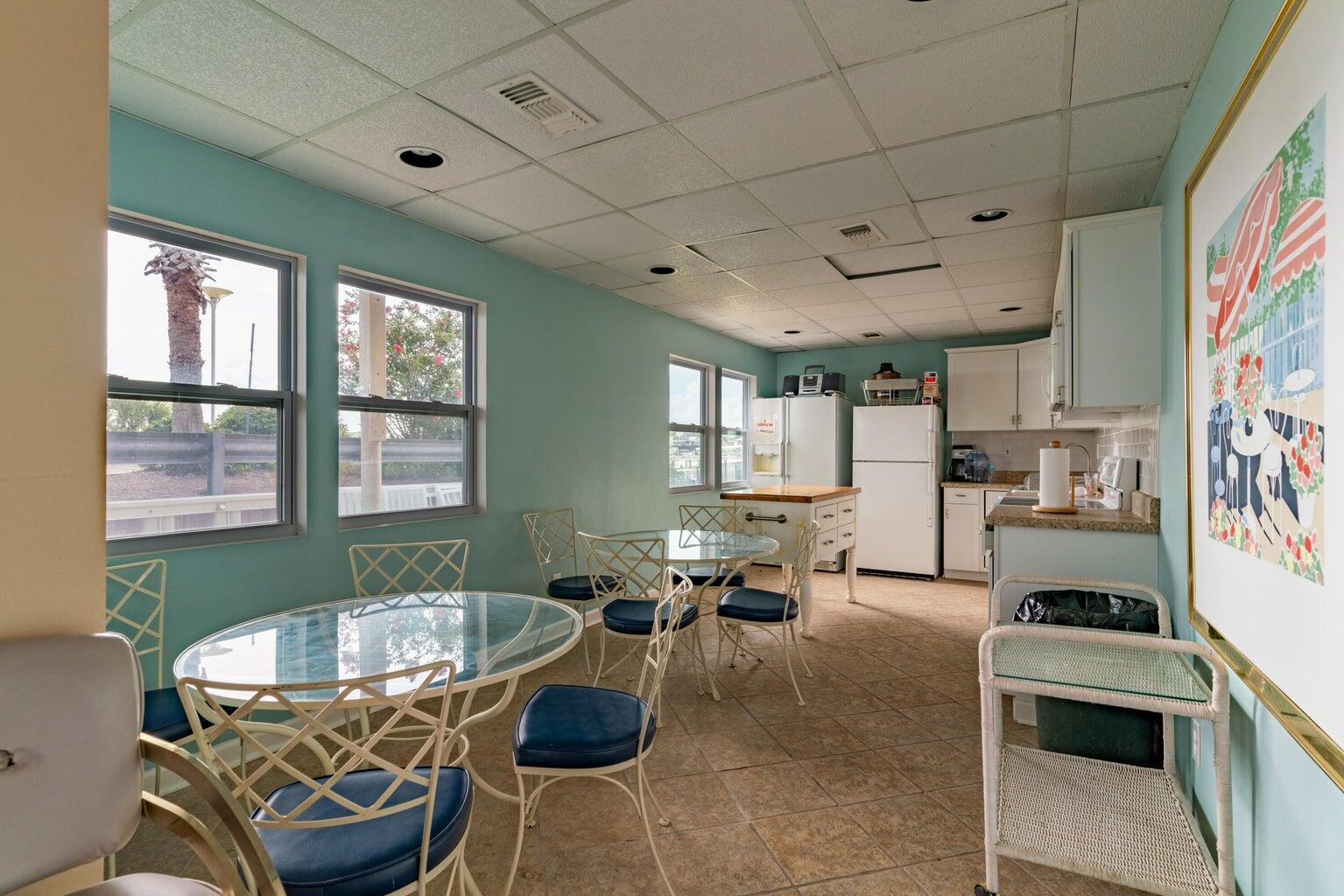 SUN KING TOWERS PH 1 - Residential