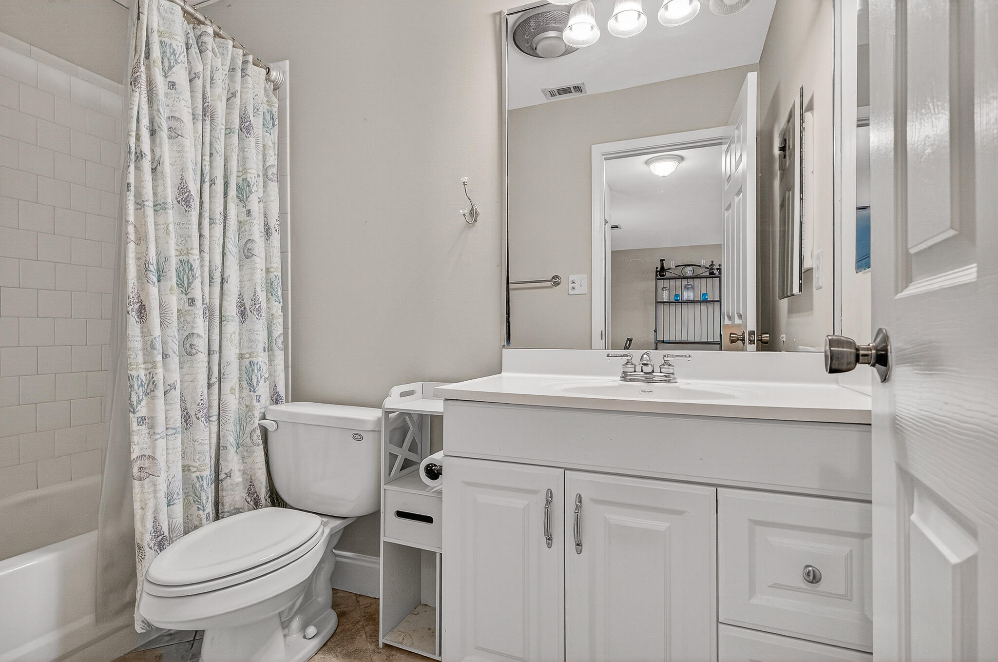 SUN KING TOWERS PH 1 - Residential