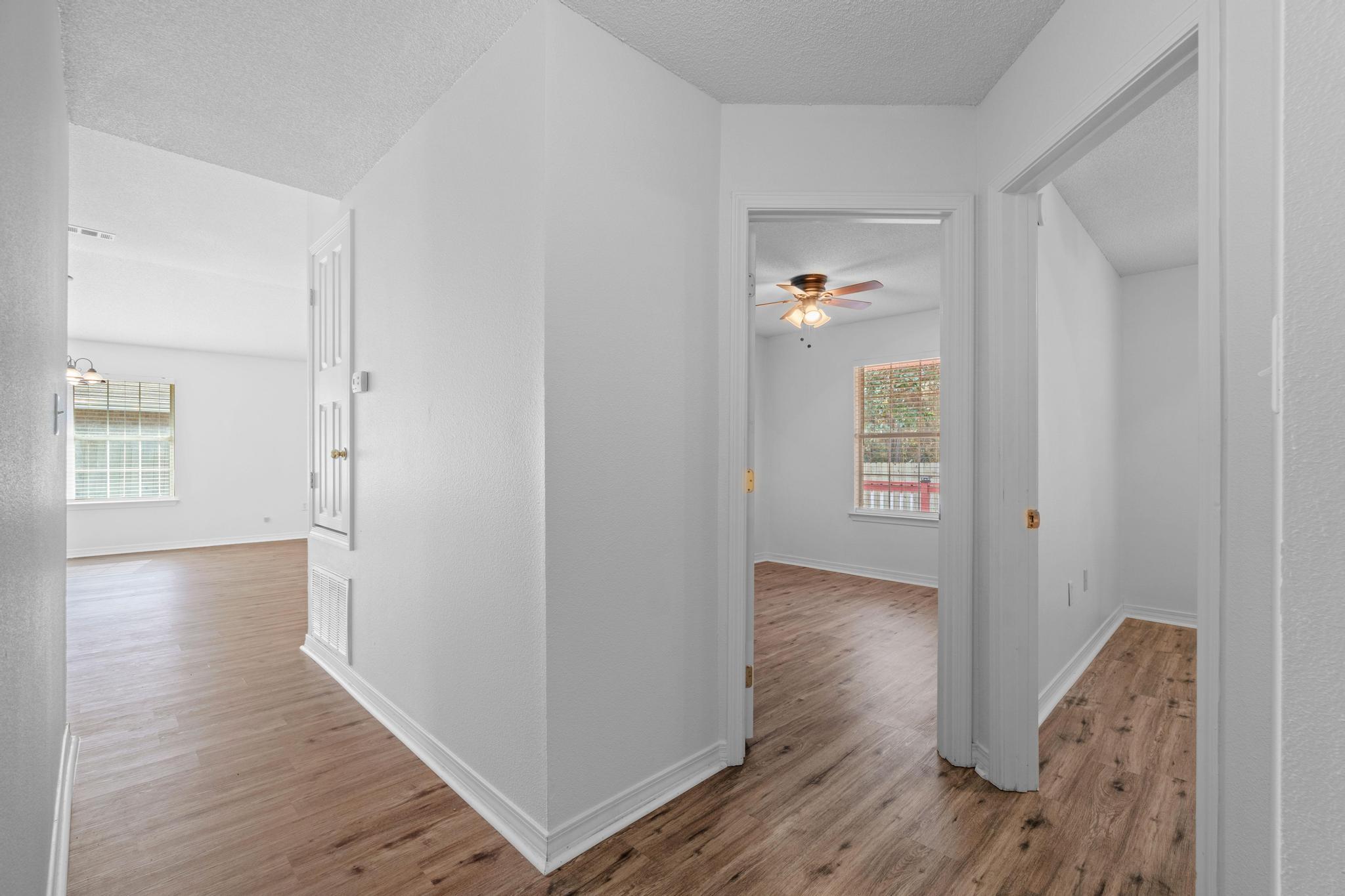 HAMPTON RIDGE ESTATES 1ST ADD - Residential