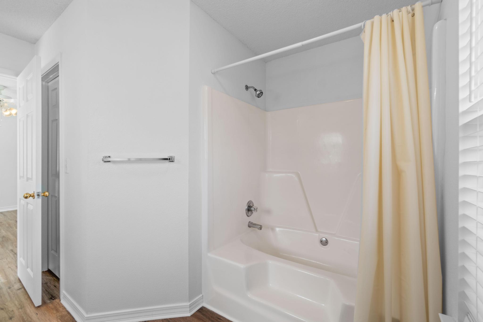 HAMPTON RIDGE ESTATES 1ST ADD - Residential