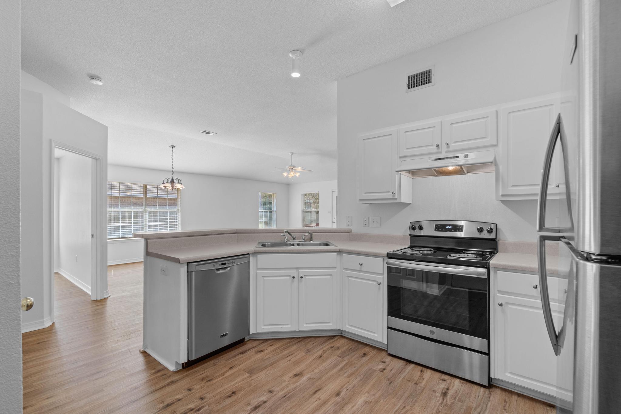 HAMPTON RIDGE ESTATES 1ST ADD - Residential