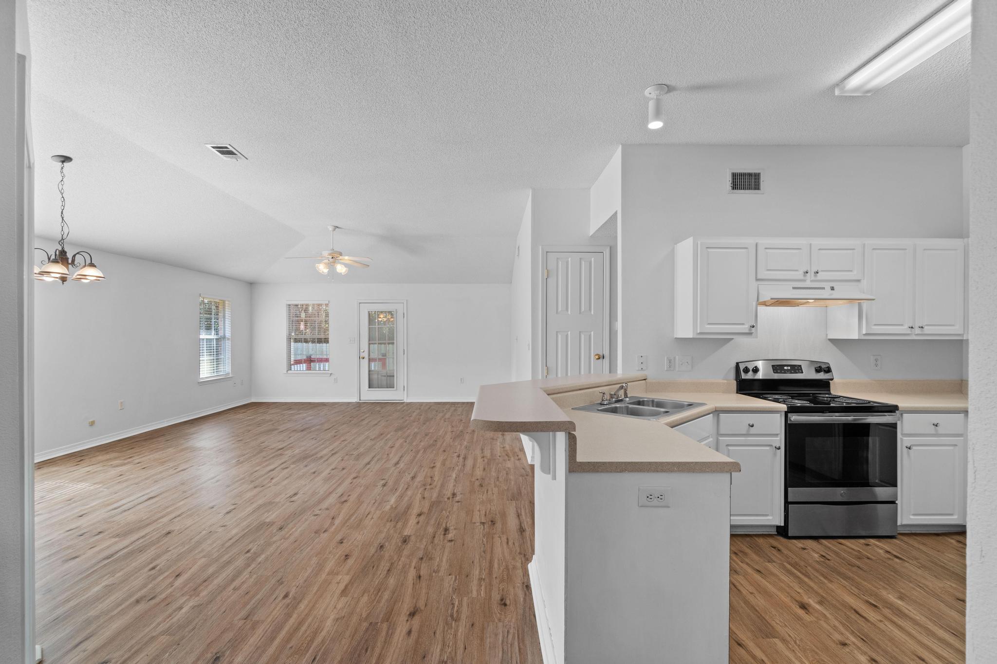 HAMPTON RIDGE ESTATES 1ST ADD - Residential