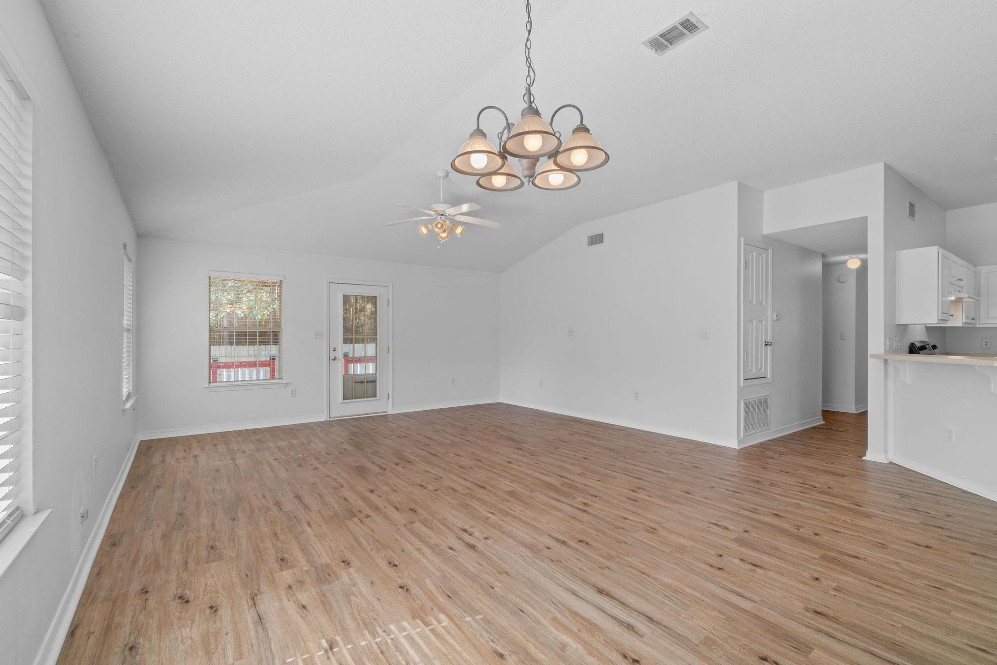 HAMPTON RIDGE ESTATES 1ST ADD - Residential