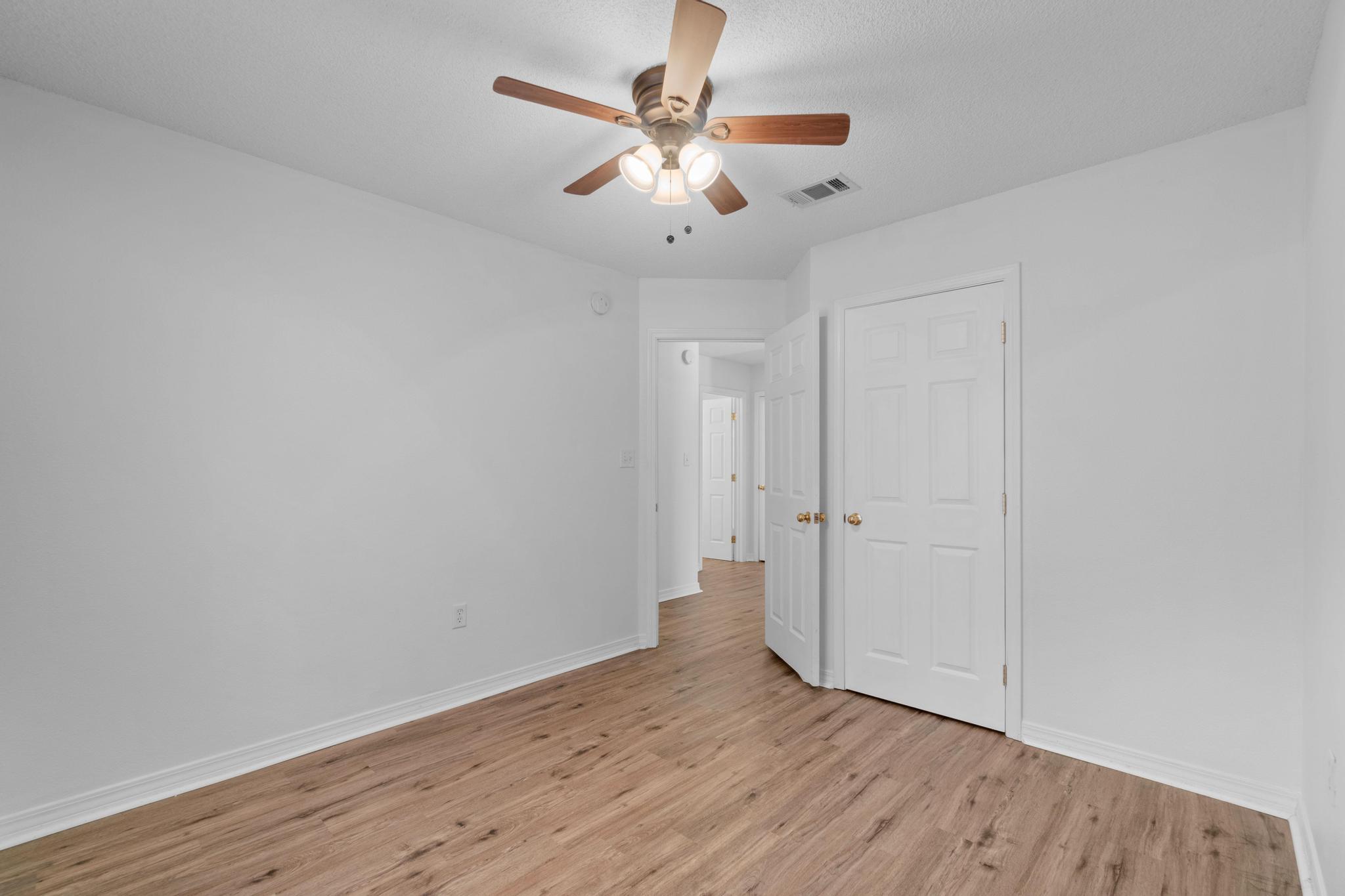 HAMPTON RIDGE ESTATES 1ST ADD - Residential