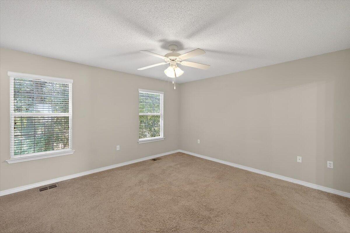 OAK PARK TOWNHOMES - Residential