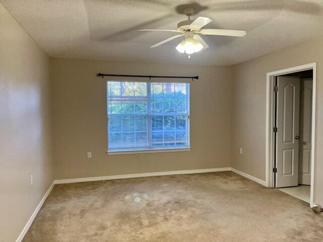 SHADOW LAKES - Residential Lease