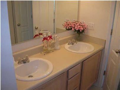 SHADOW LAKES - Residential Lease