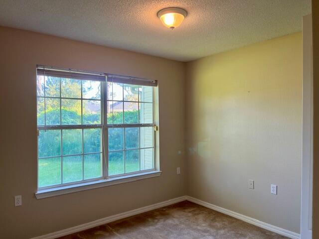 SHADOW LAKES - Residential Lease