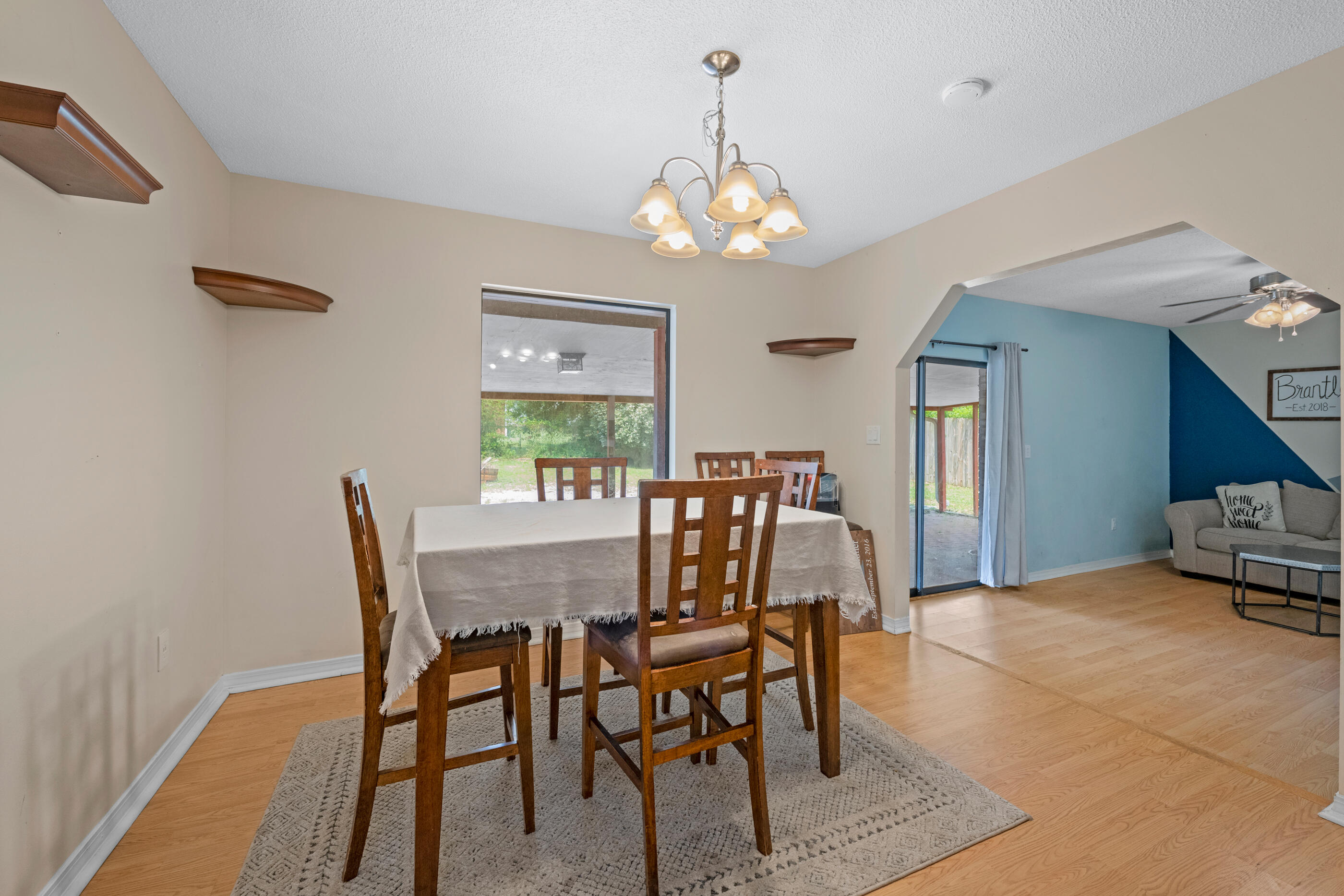 COUNTRYVIEW ESTATES 3RD ADDN - Residential