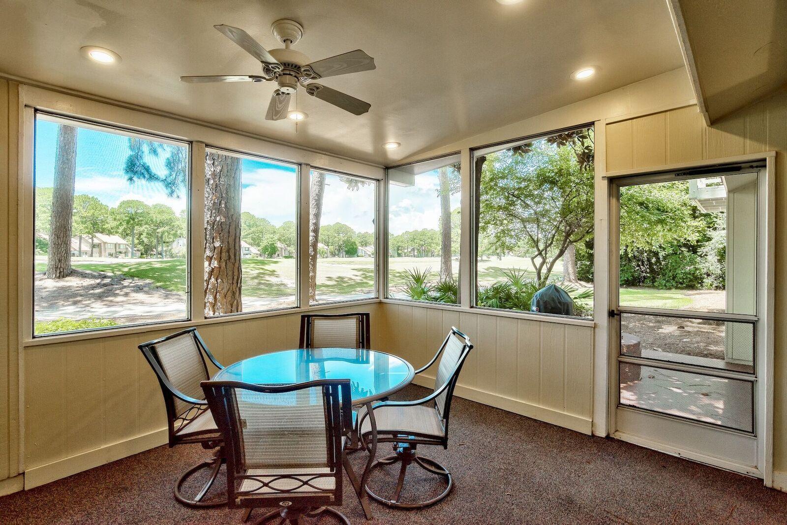 LINKSIDE VILLAGE UNIT 1 - Residential