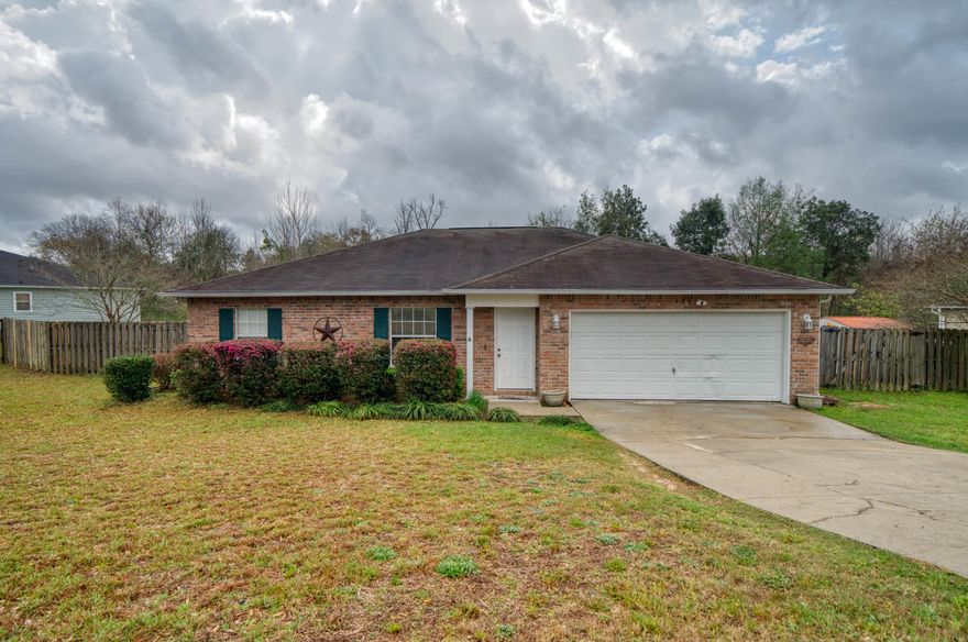 Check out this well-maintained home in the Ridge Crest Subdivision! This home is 1320 sq ft, 3 bedrooms/2 bath, with brick front and vinyl siding. The eat-in kitchen is well designed with a breakfast bar and oak cabinets. This home has a flat-surface stove, walk-in pantry and ceramic tiled floor. The master bedroom is spacious with linen closet and walk-in closet. This is definitely a home that you don't want to miss out on! Schedule your showing today!