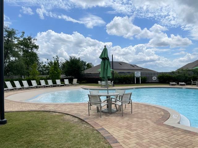 Redstone Commons - Residential Lease