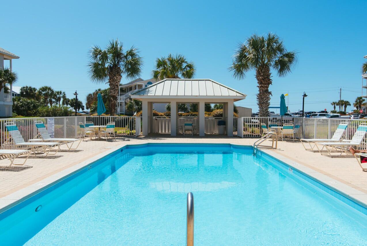 PAVILION PALMS - Residential