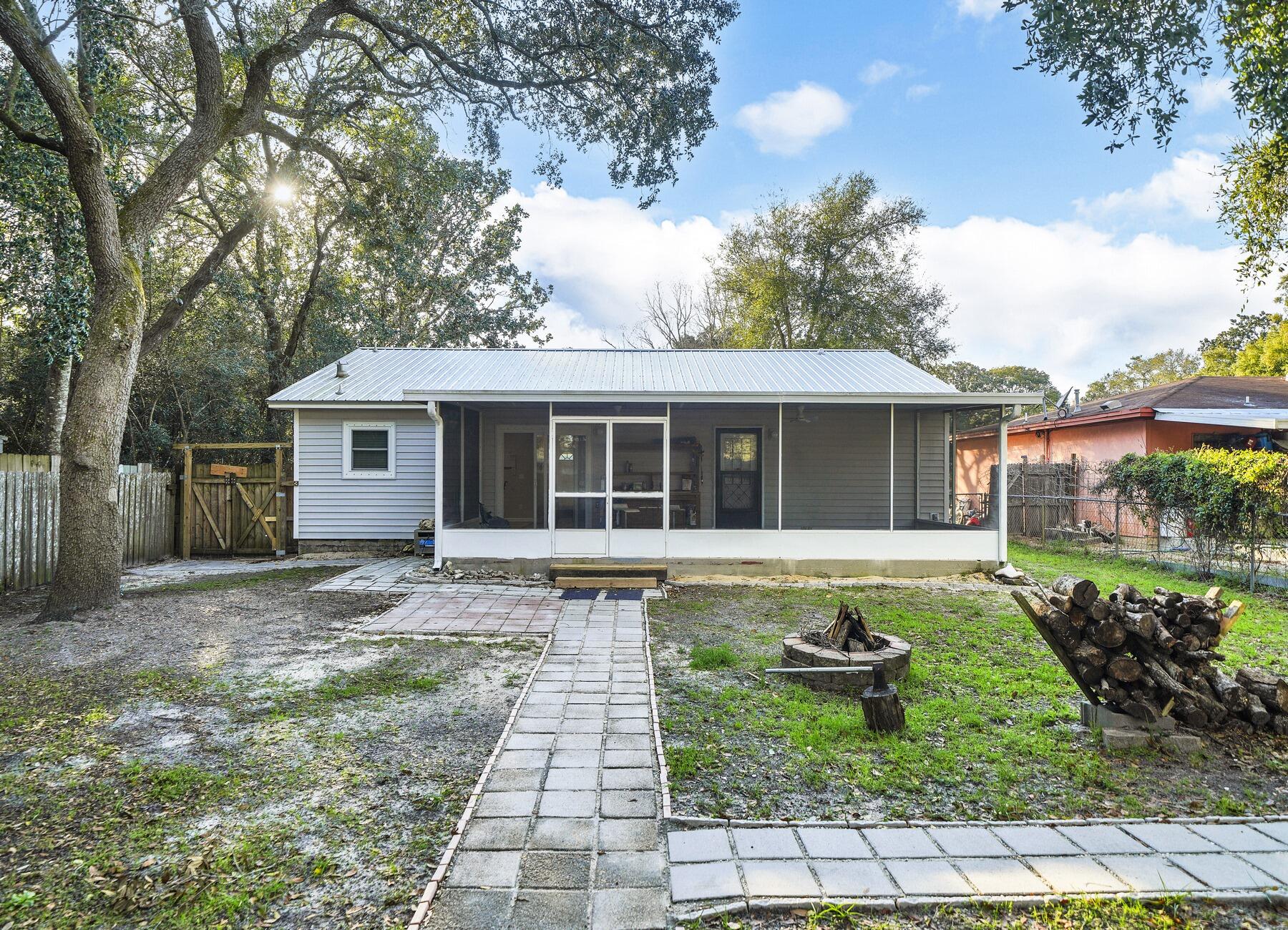 CENTRAL ADDN TO FORT WALTON BEACH - Residential Lease