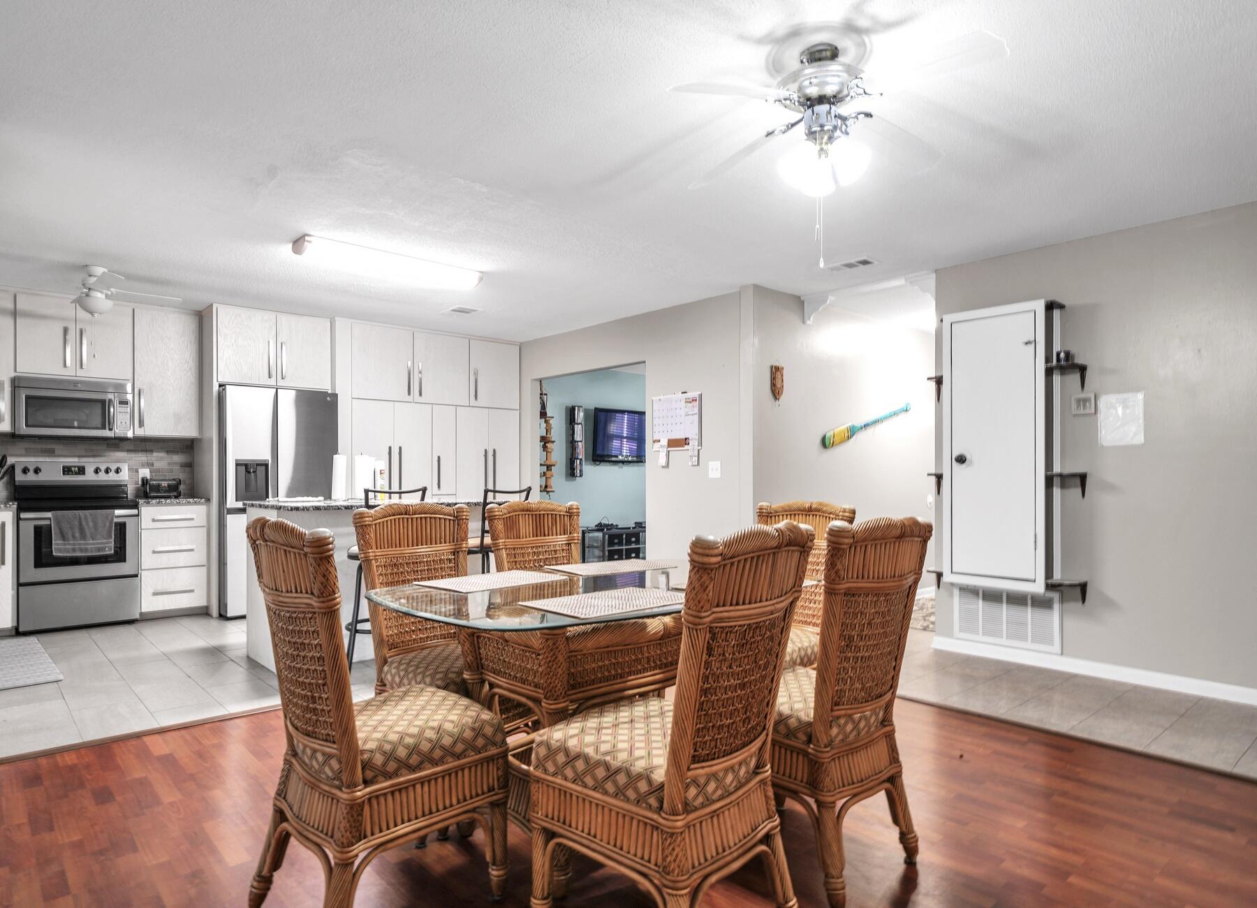 CENTRAL ADDN TO FORT WALTON BEACH - Residential Lease