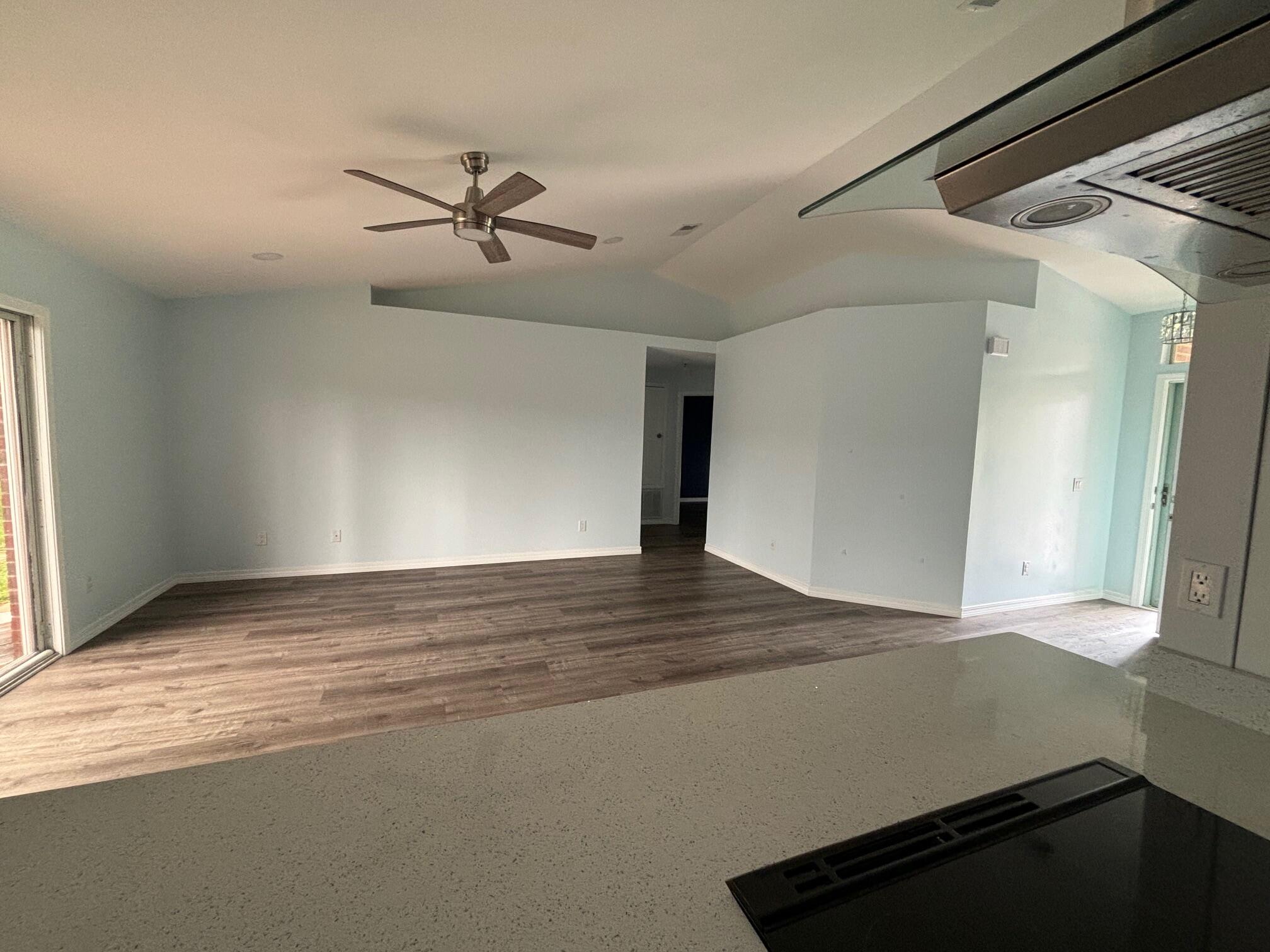 NORTHVIEW ESTATES 7TH ADDN - Residential Lease