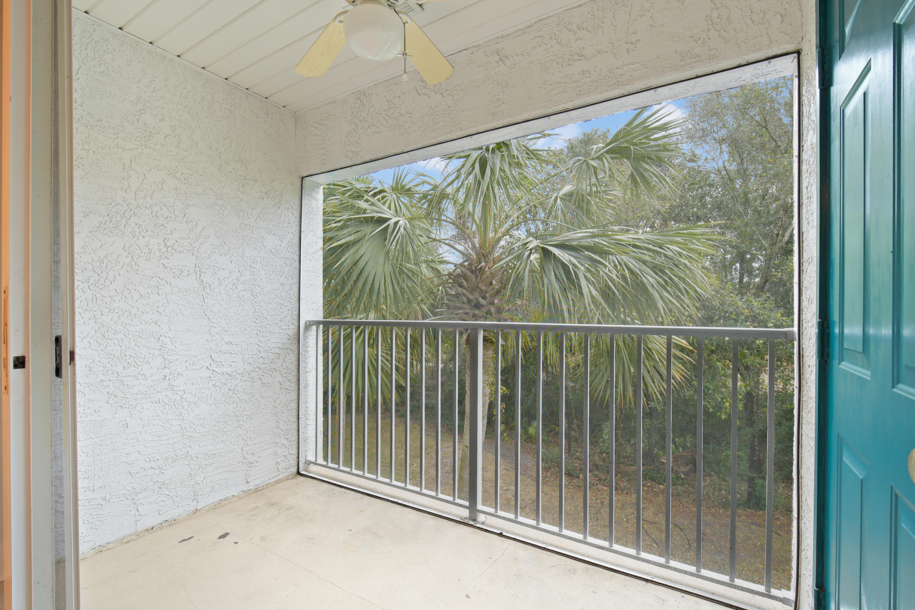 FLORIDA CLUB - Residential Lease