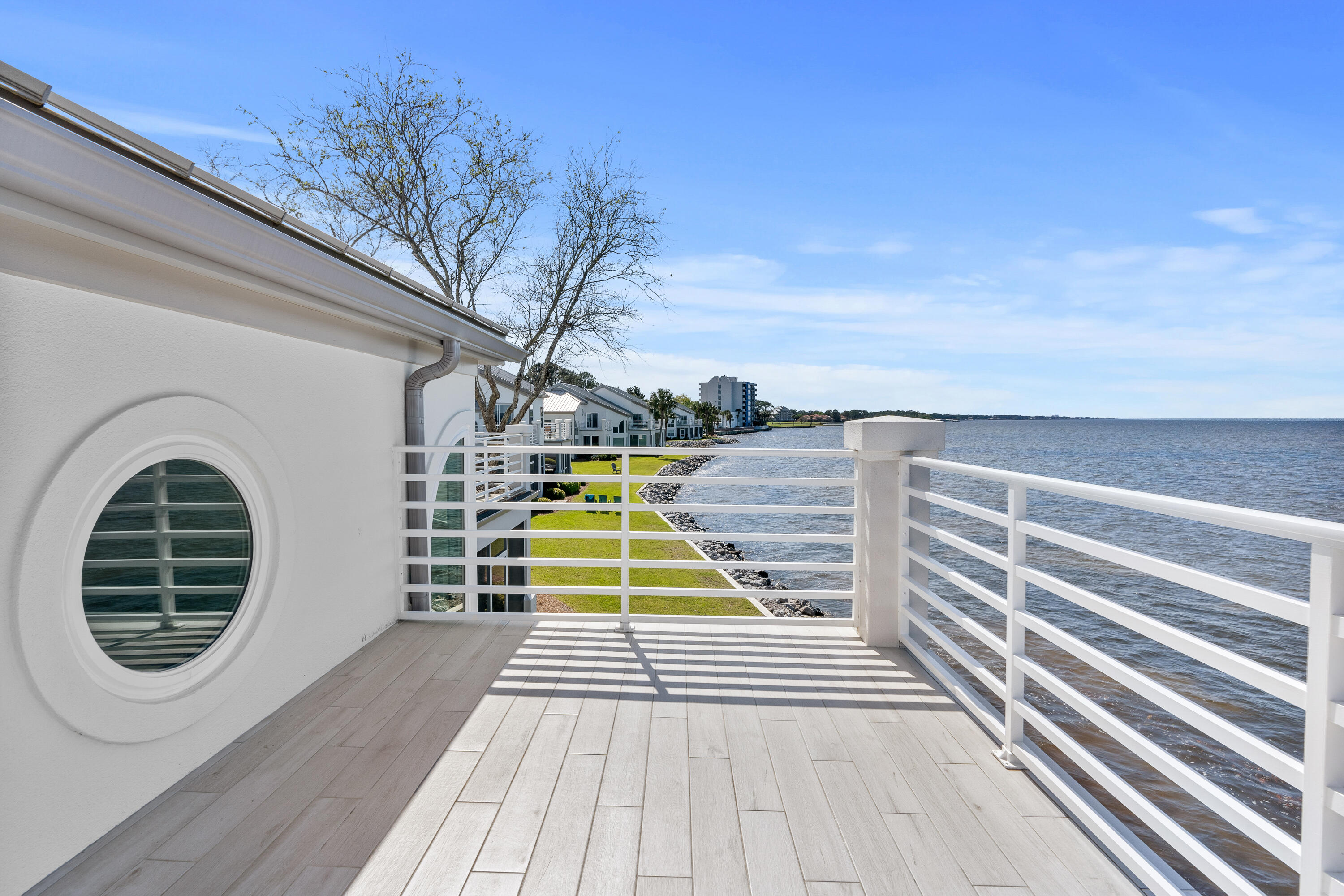 NORTHSHORE - Residential