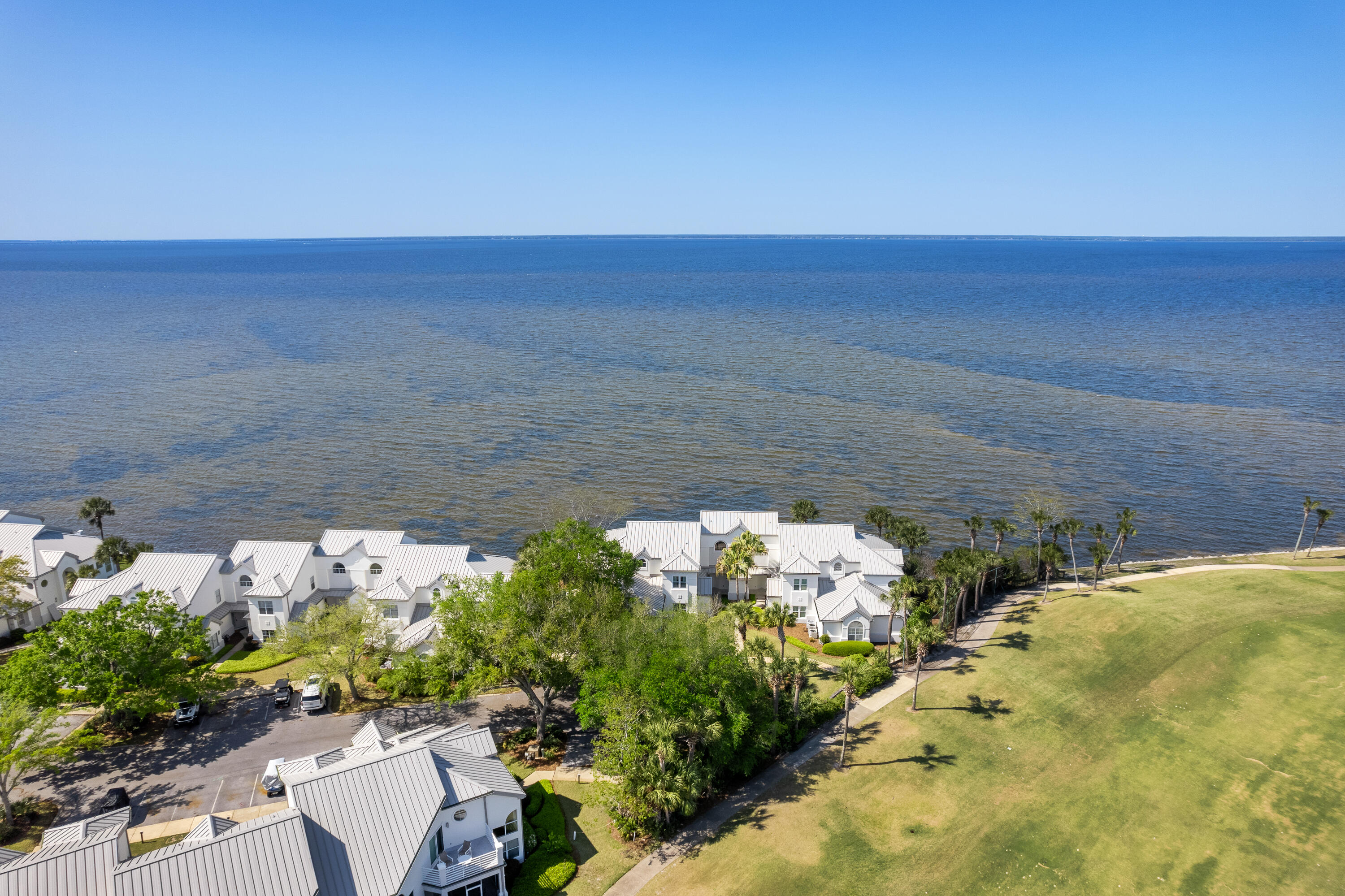 NORTHSHORE - Residential