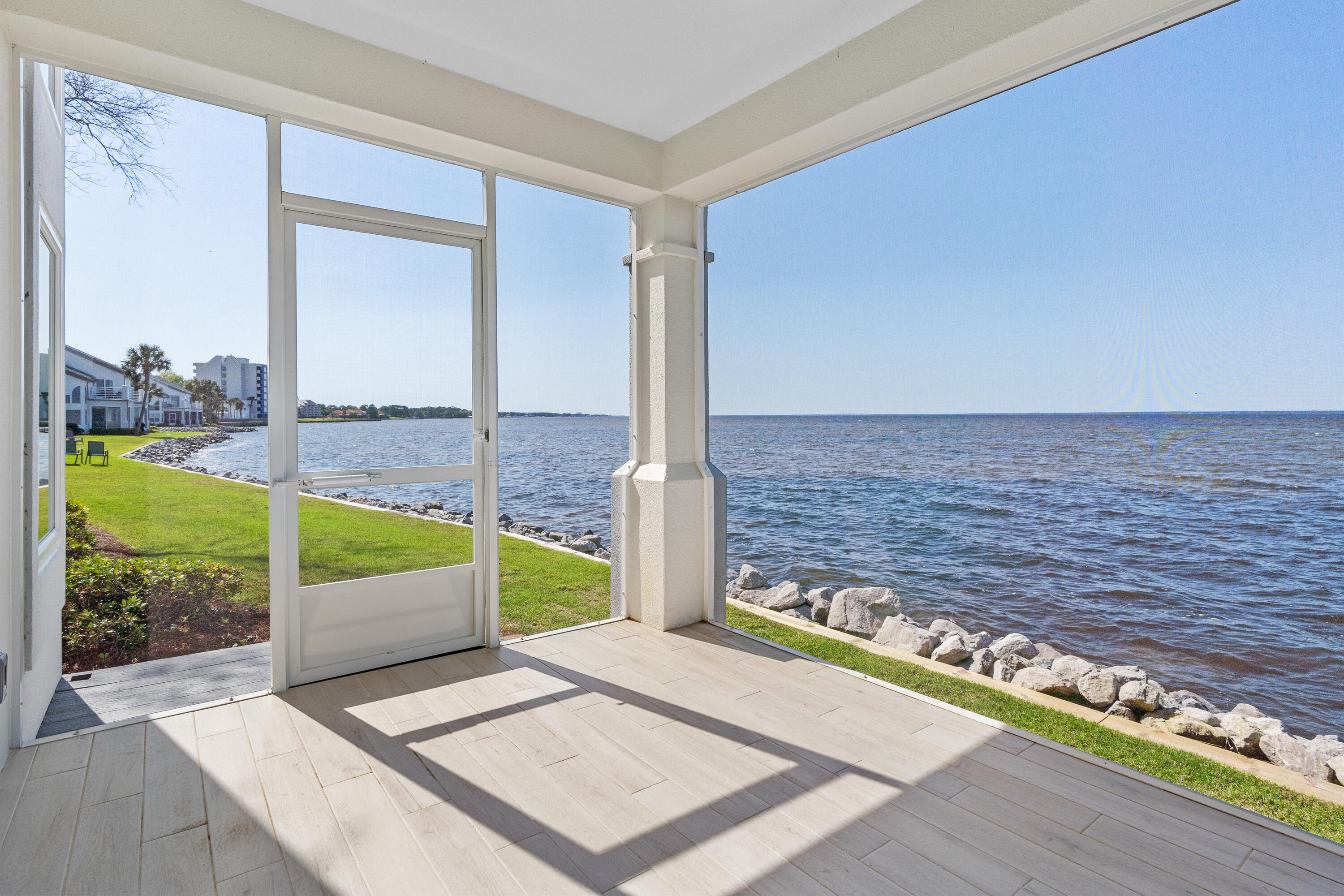 NORTHSHORE - Residential