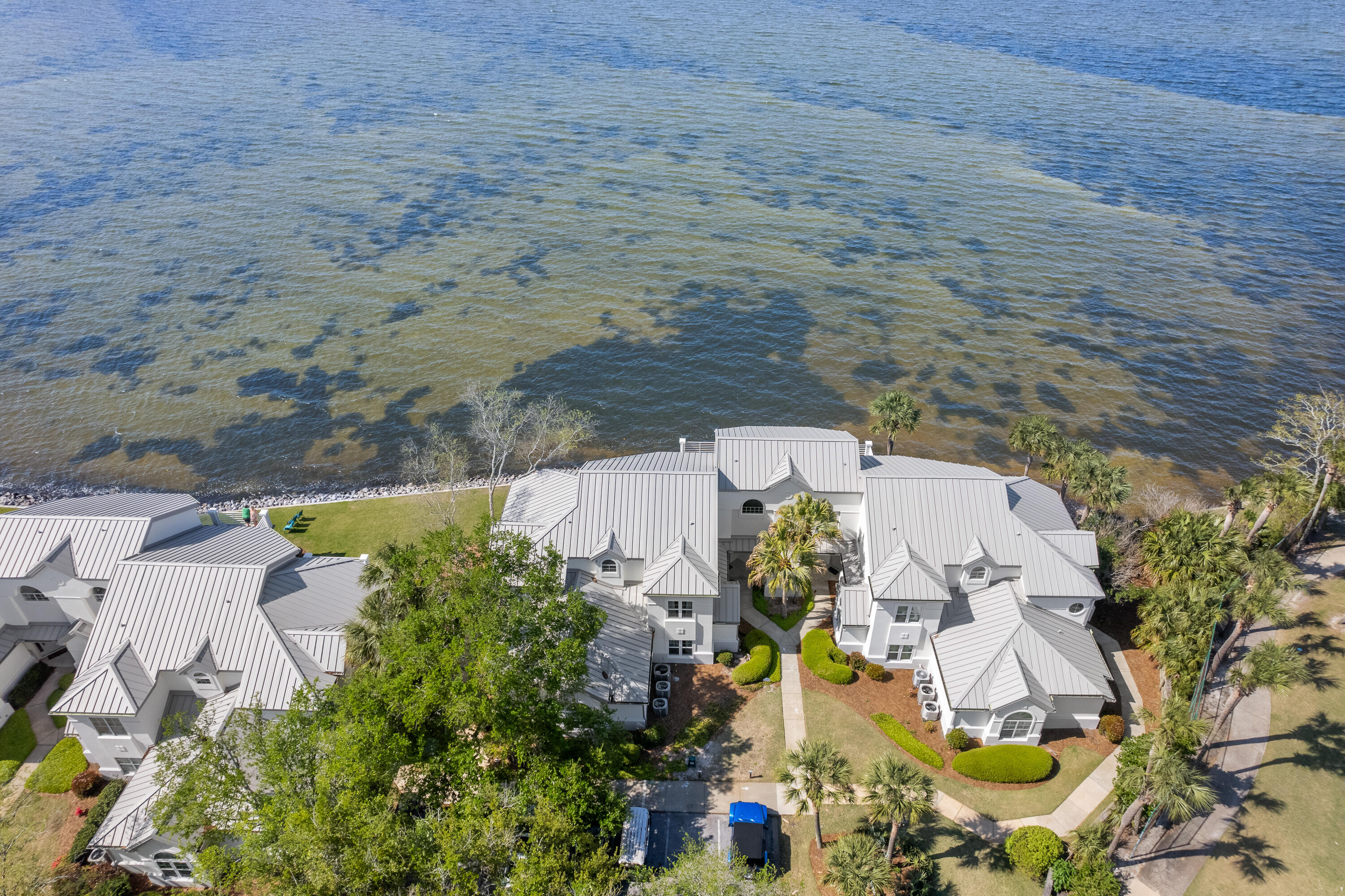 NORTHSHORE - Residential